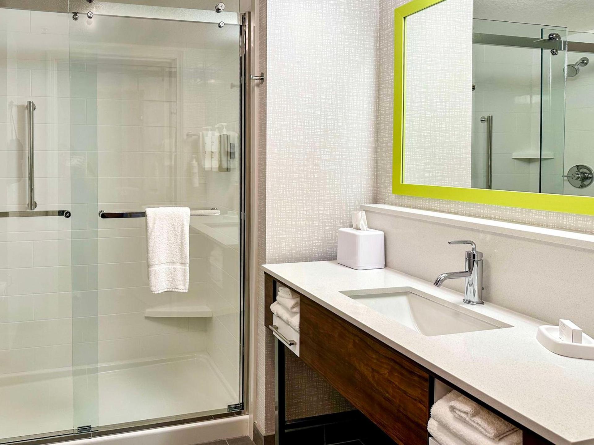Hampton Inn & Suites Lathrop photo 30