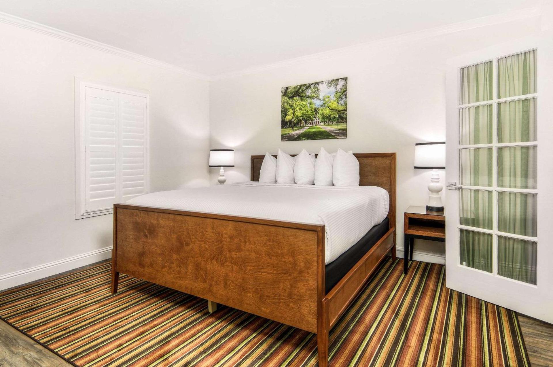 Aggie Inn, an Ascend Collection Hotel photo 32