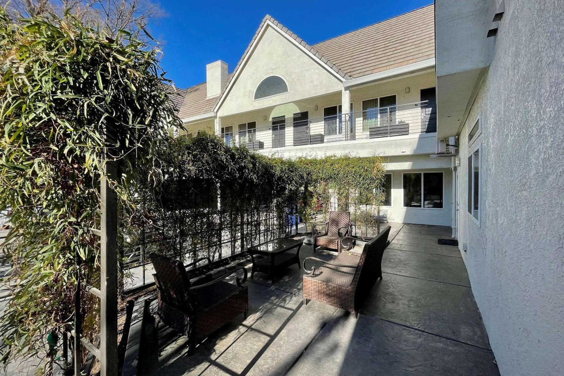 Aggie Inn, an Ascend Collection Hotel photo 33