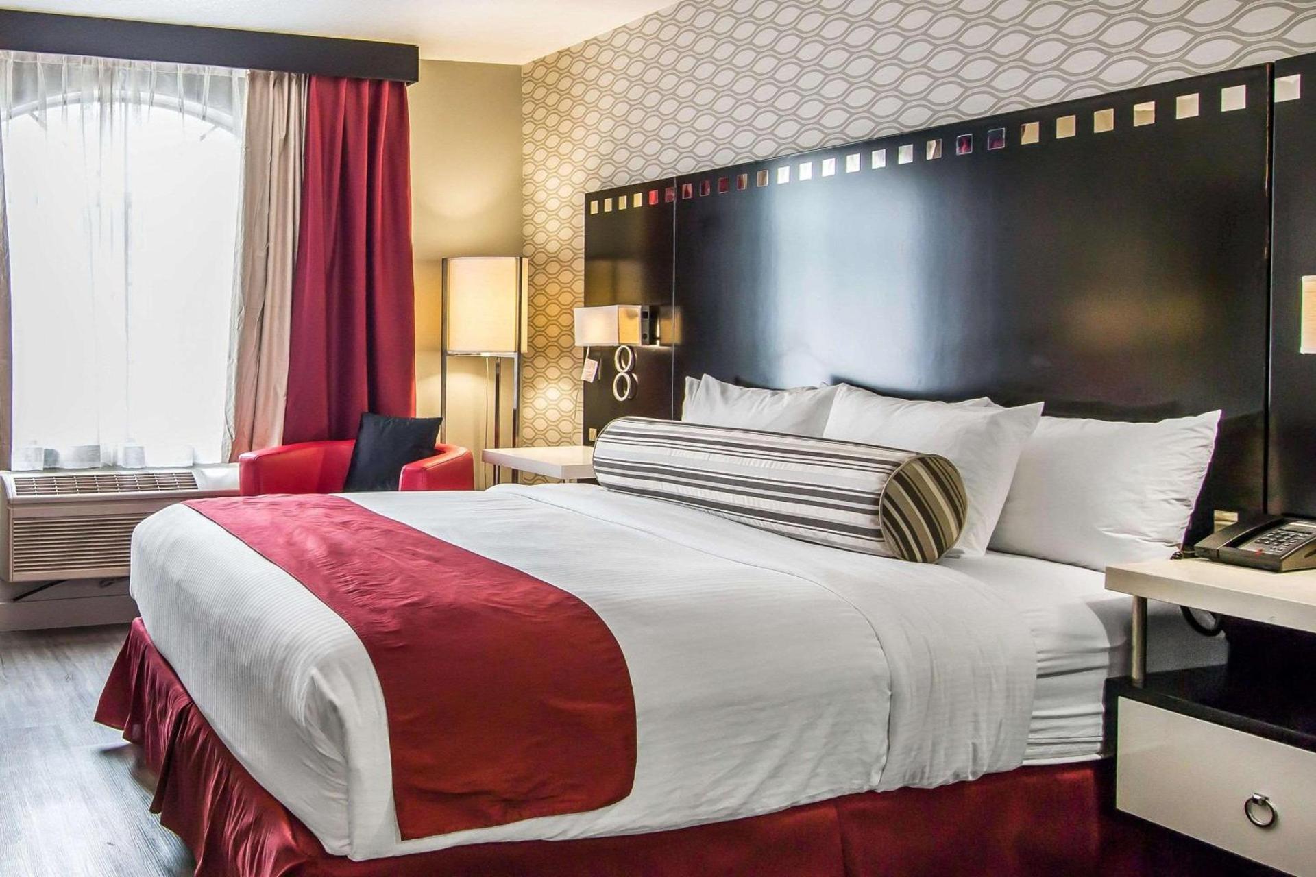 Tilt Hotel Universal-Hollywood, an AGA Collection Hotel photo 8
