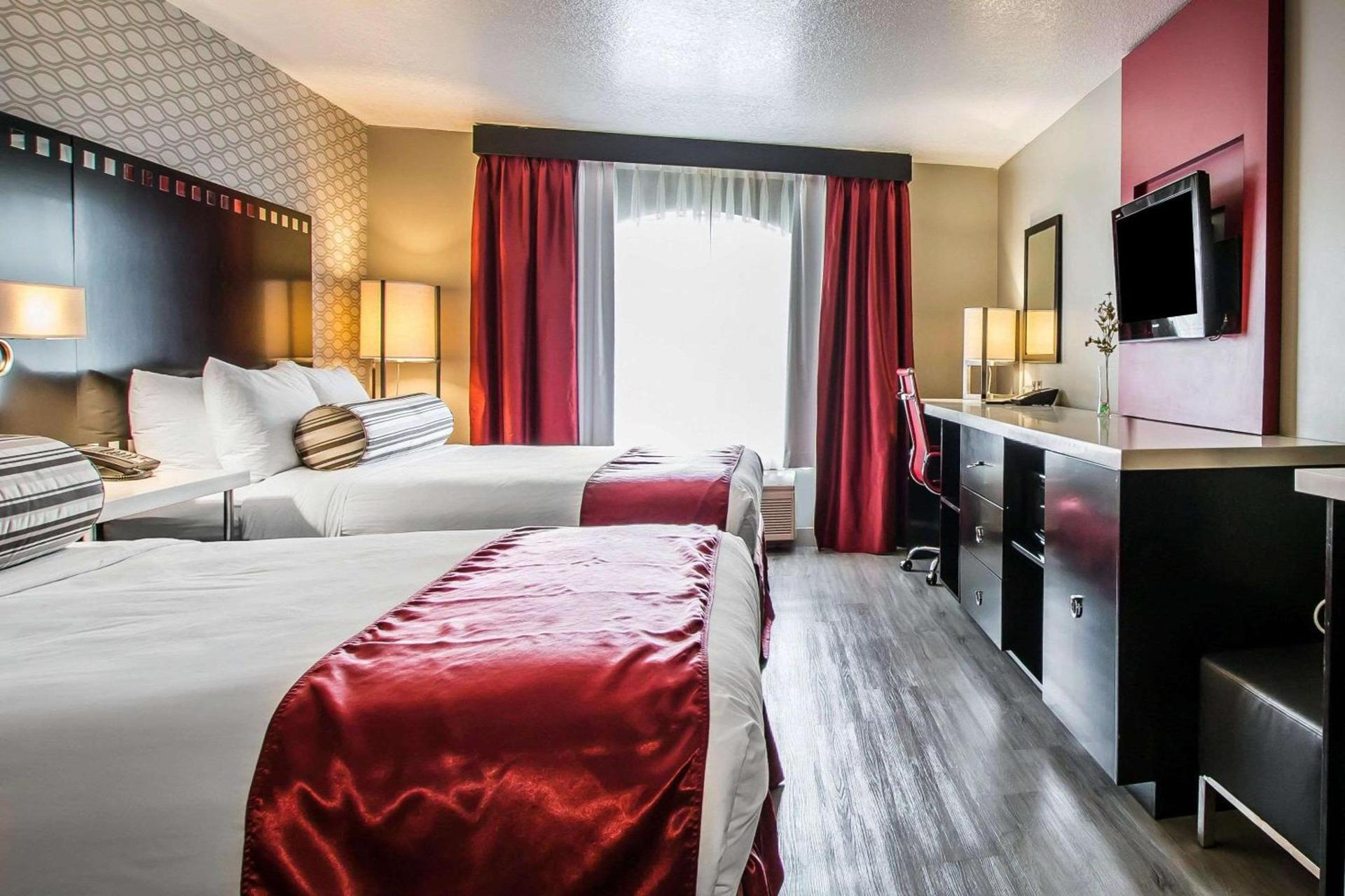 Tilt Hotel Universal-Hollywood, an AGA Collection Hotel photo 9