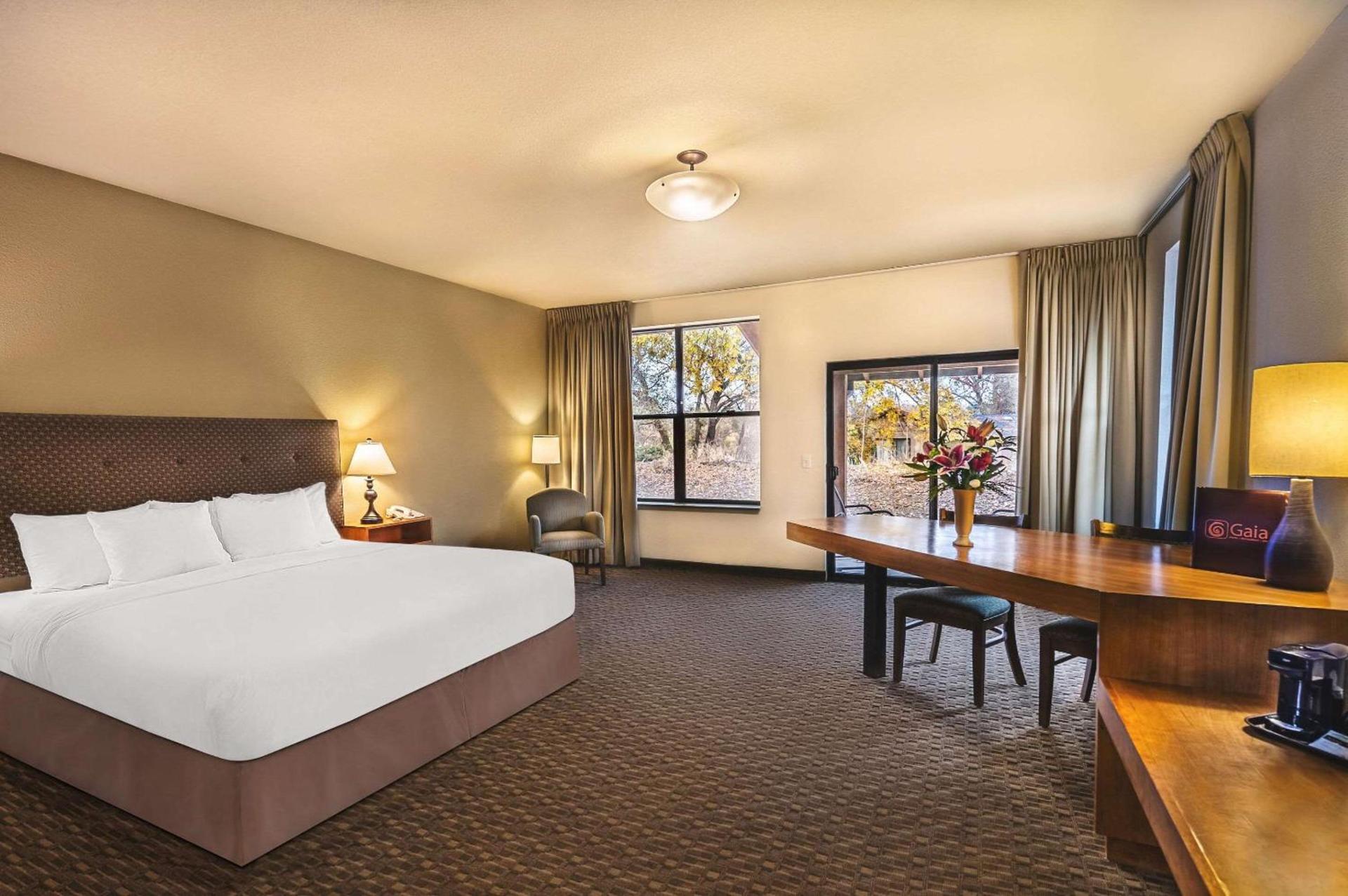 Gaia Hotel & Spa Redding, an Ascend Collection Hotel photo 6