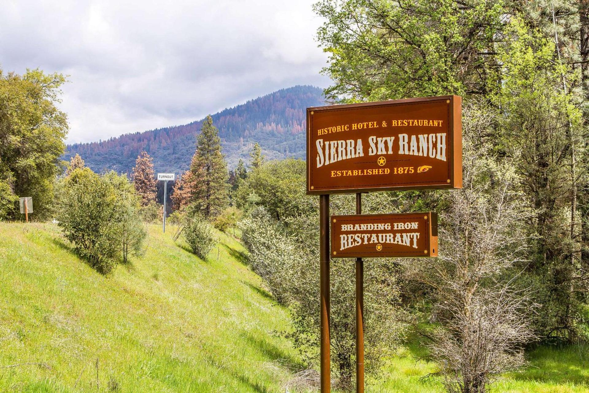 Sierra Sky Ranch photo 2