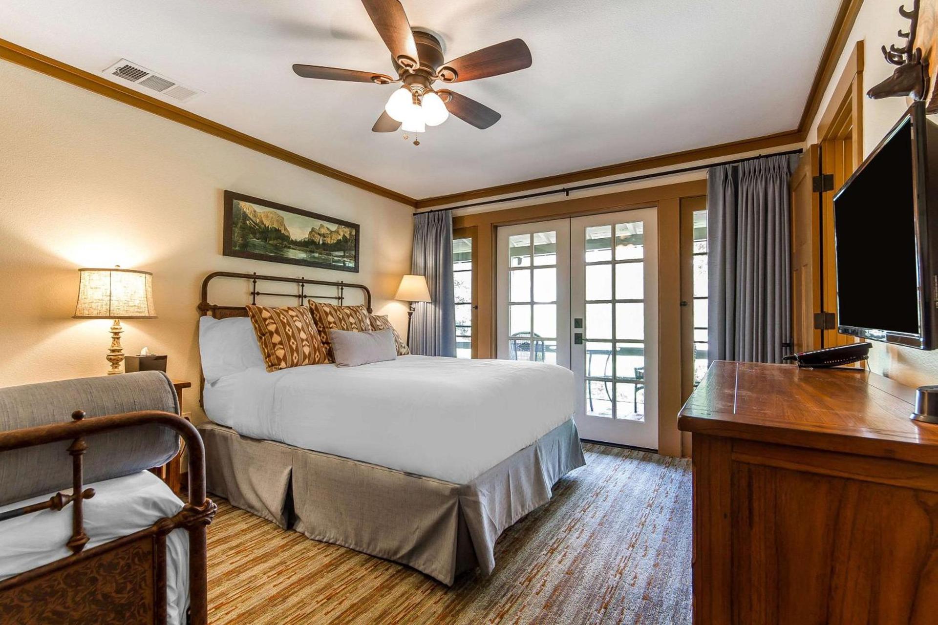Sierra Sky Ranch photo 17