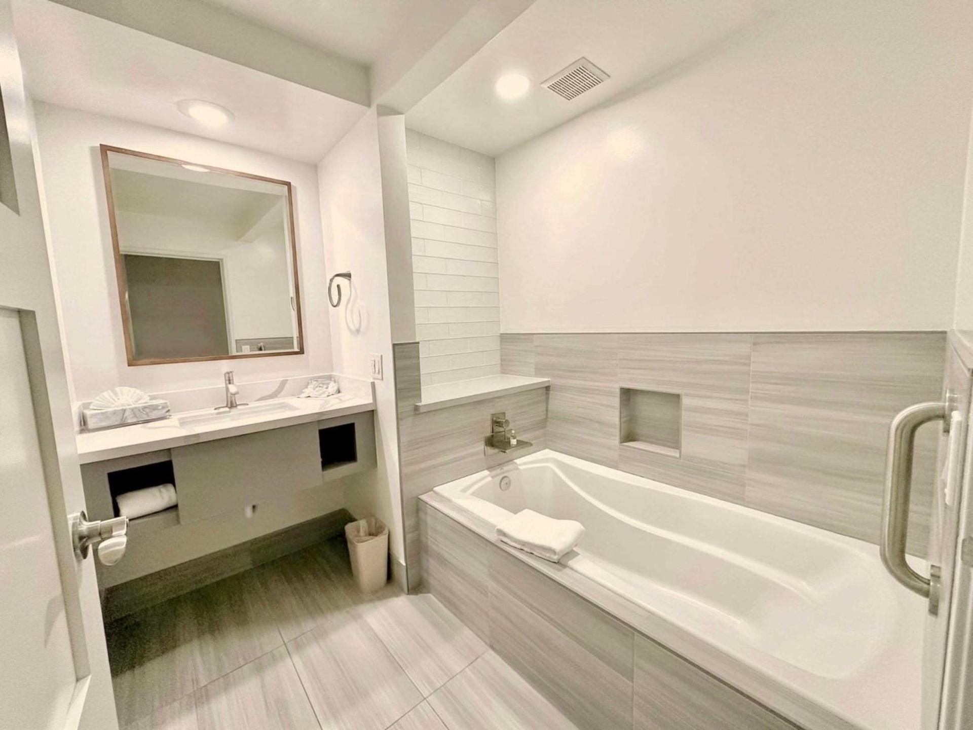 The Volare, an Ascend Collection Hotel photo 36