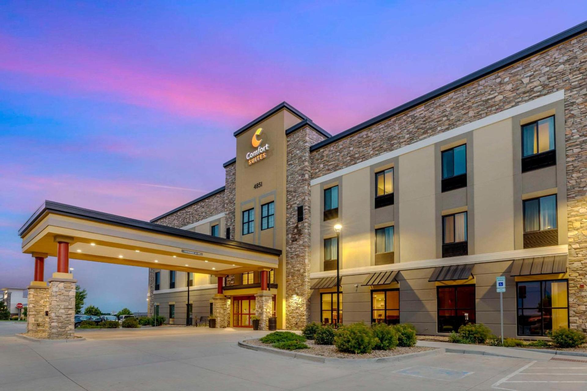 Comfort Suites Loveland photo 45