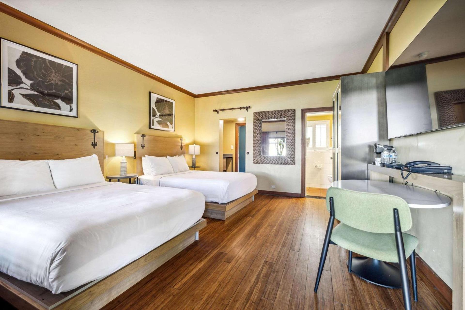 Inn Marin and Suites, an Ascend Collection Hotel photo 67