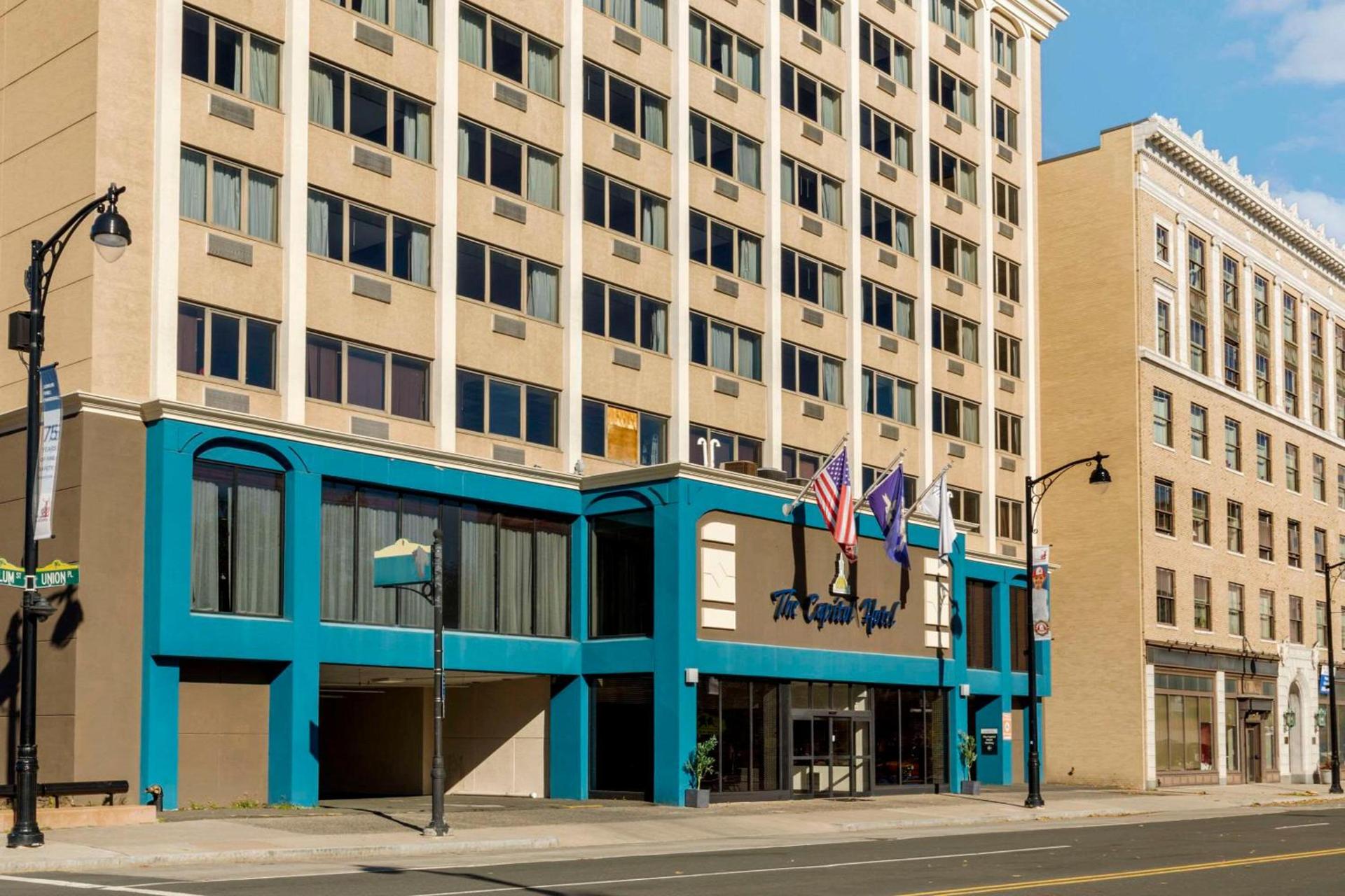 The Capitol Hotel photo 2