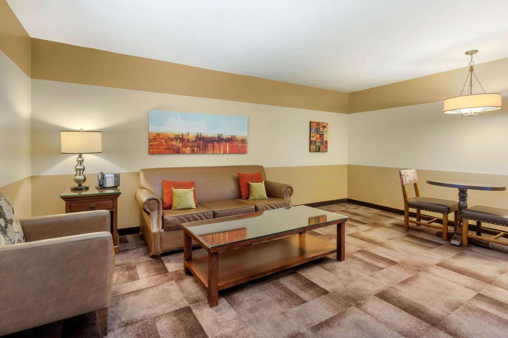 Carlton Oaks Lodge, an Ascend Collection Hotel photo 76