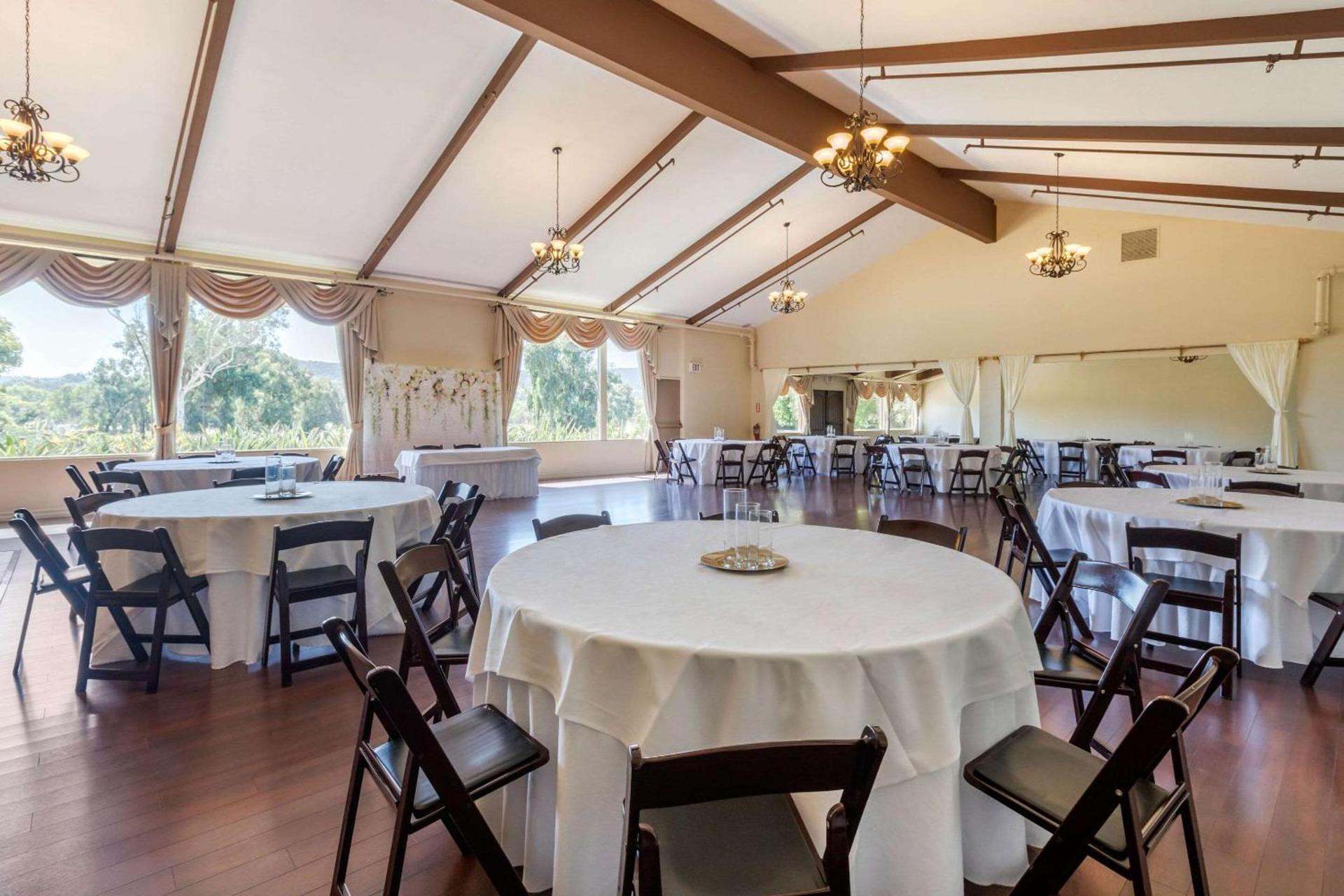Carlton Oaks Lodge, an Ascend Collection Hotel photo 69