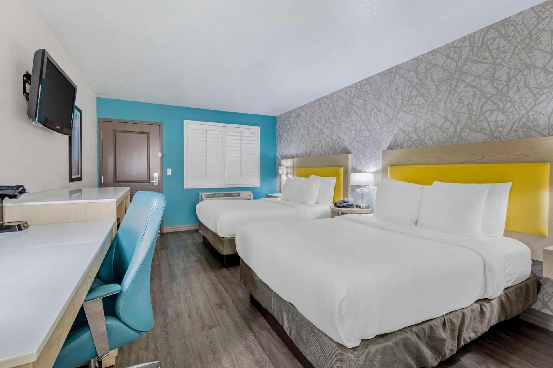 Hillstone Inn Tulare, an Ascend Collection Hotel photo 15