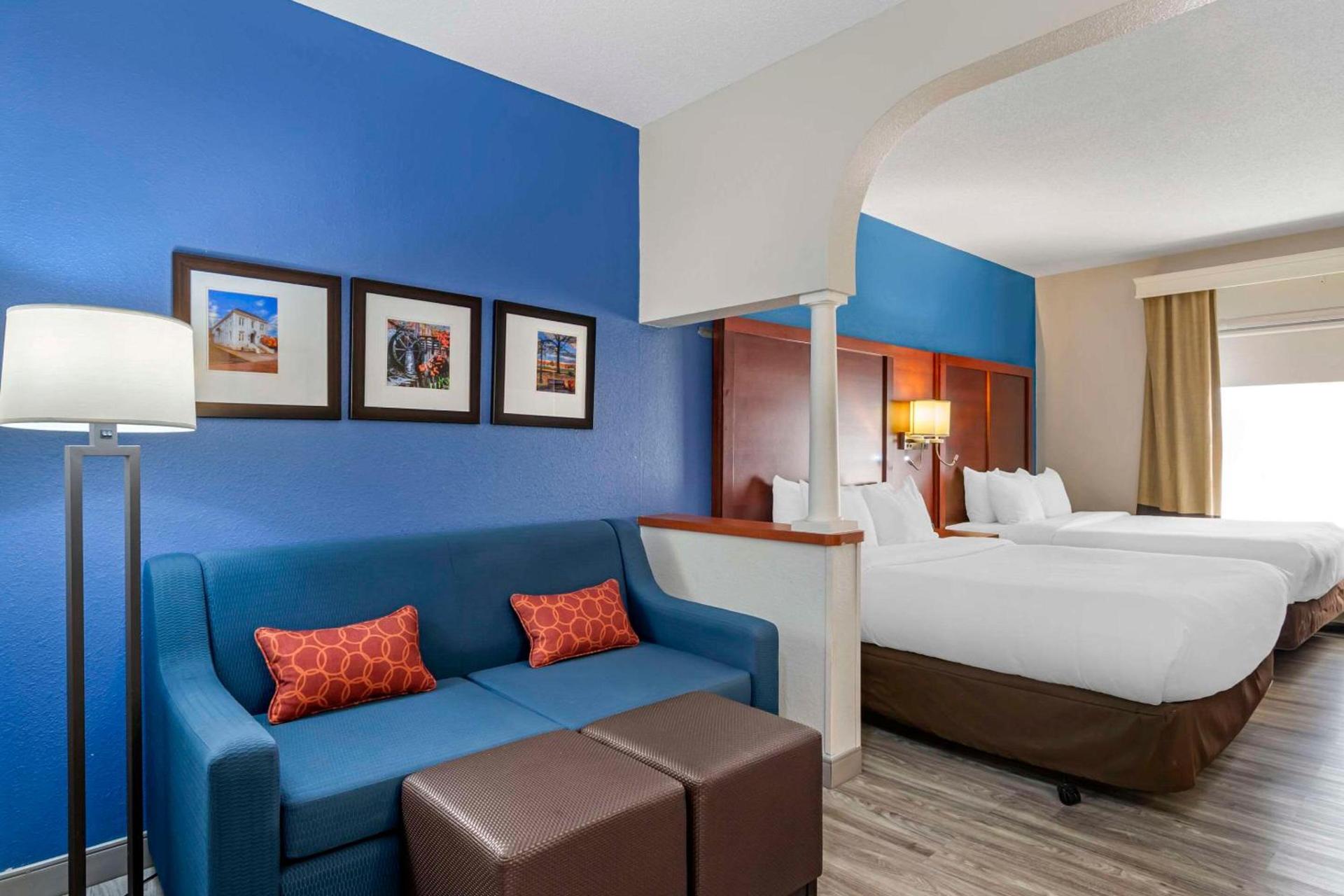 Comfort Suites St Charles-St Louis photo 27