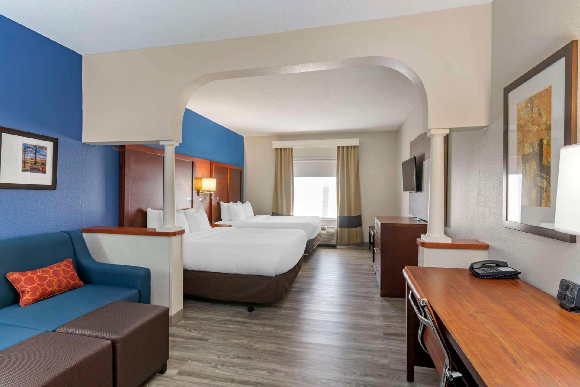 Comfort Suites St Charles-St Louis photo 28