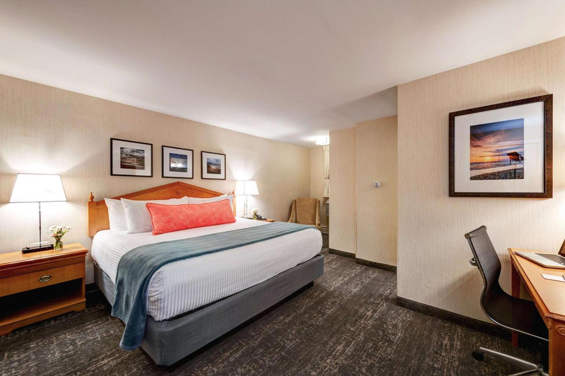 Port Inn and Suites Portsmouth, an Ascend Collection Hotel photo 8