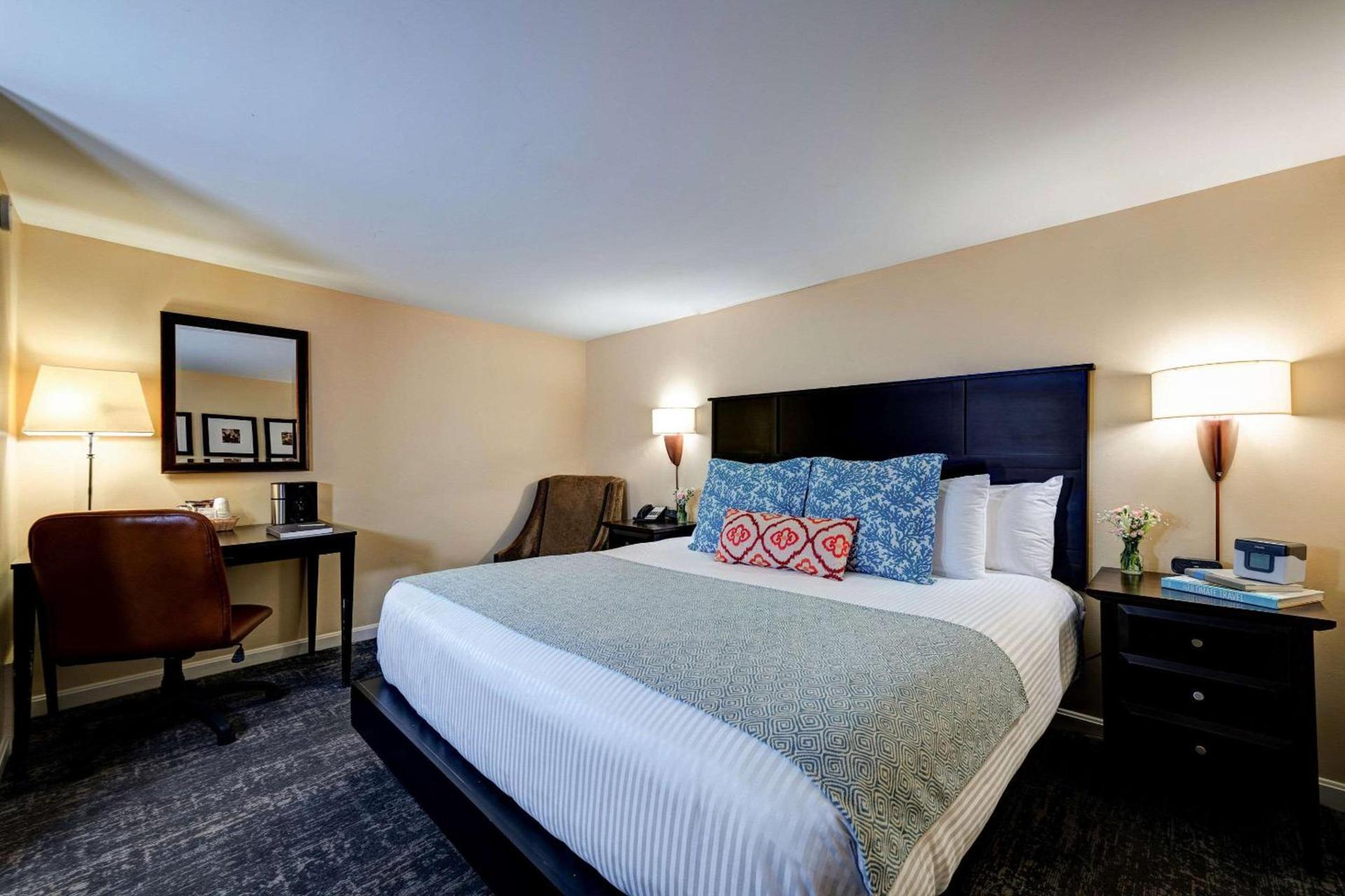 Port Inn and Suites Portsmouth, an Ascend Collection Hotel photo 19
