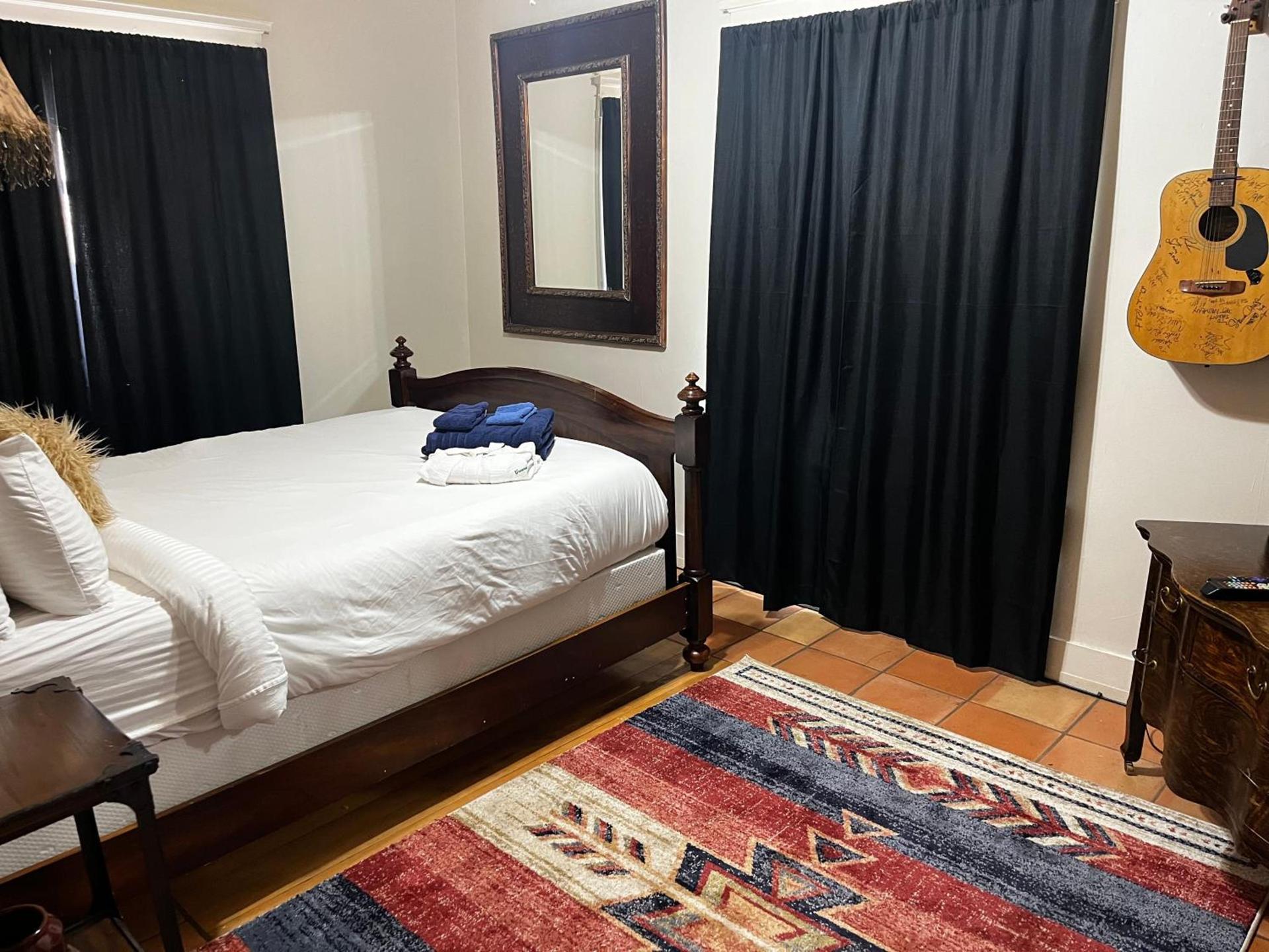 Greenway Manor photo 5