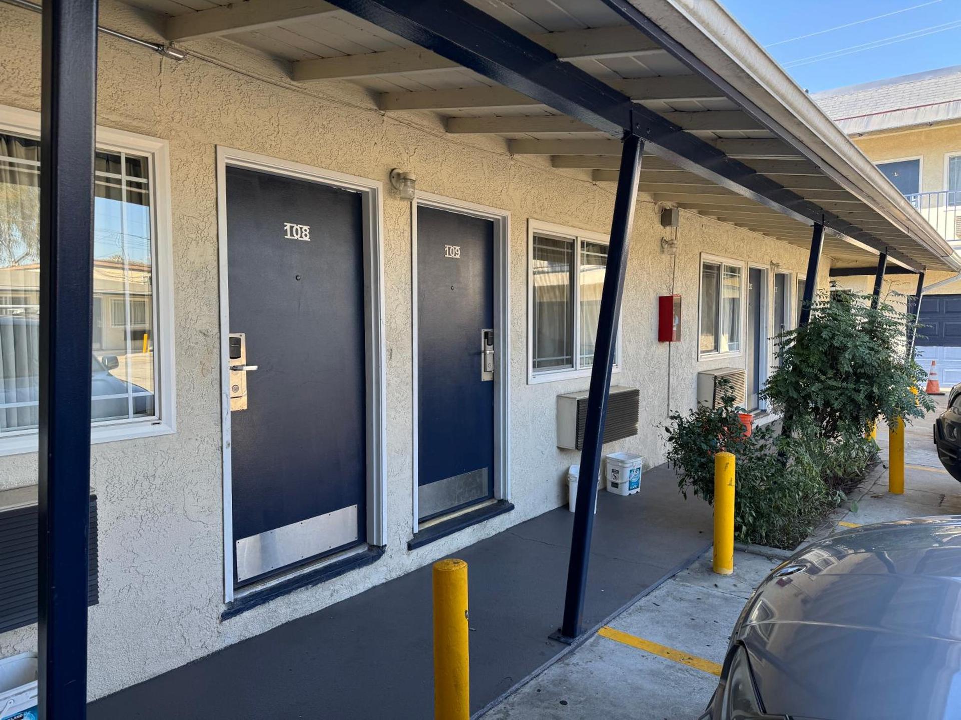 Hiland Motel photo 6