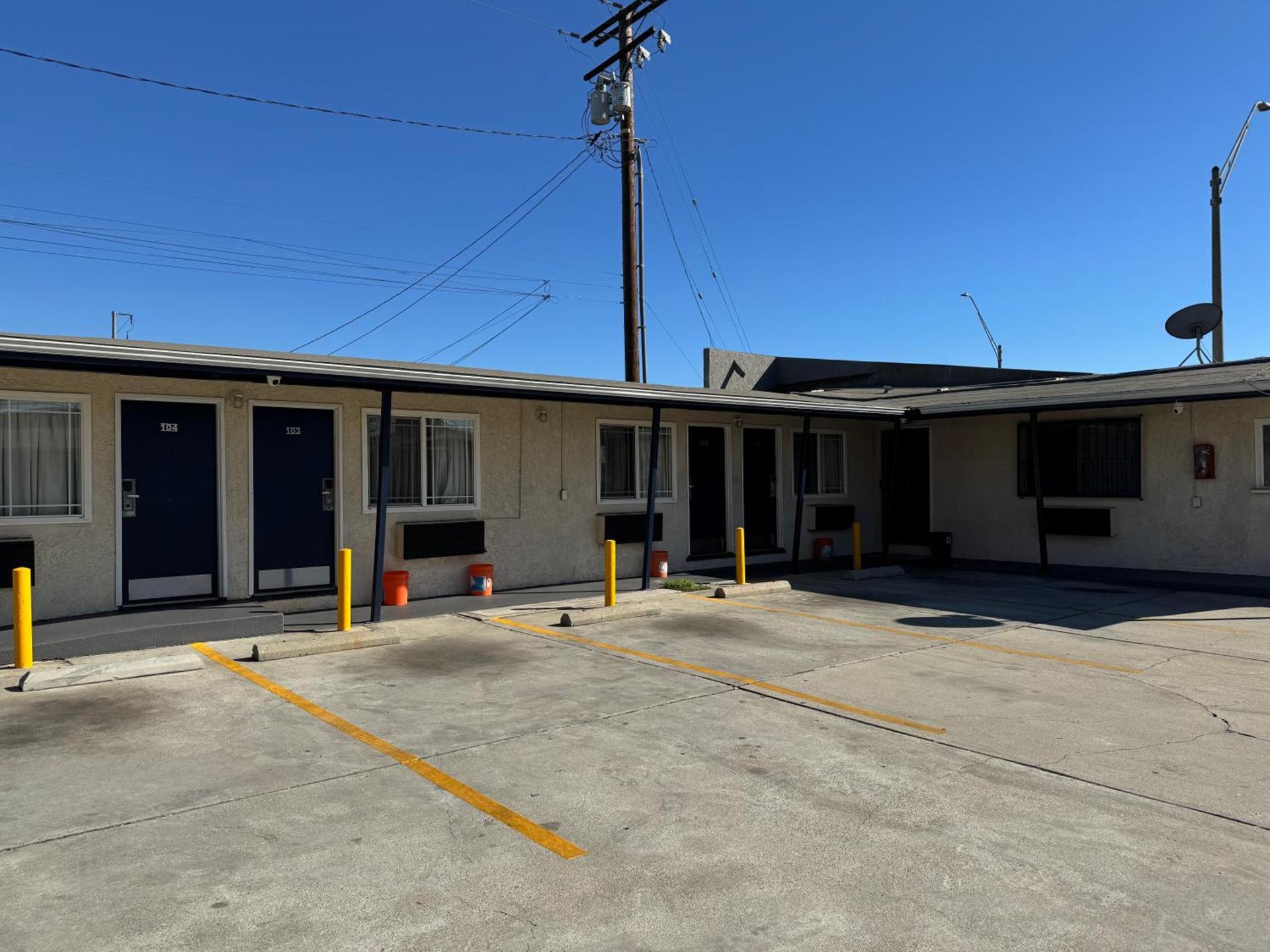 Hiland Motel photo 5