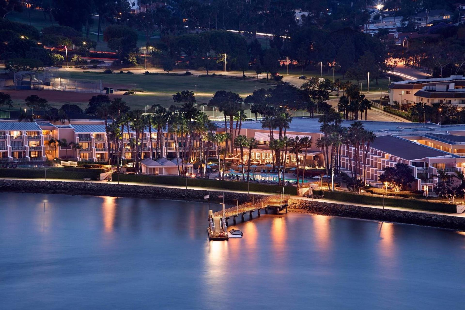 Coronado Island Marriott Resort & Spa photo 8