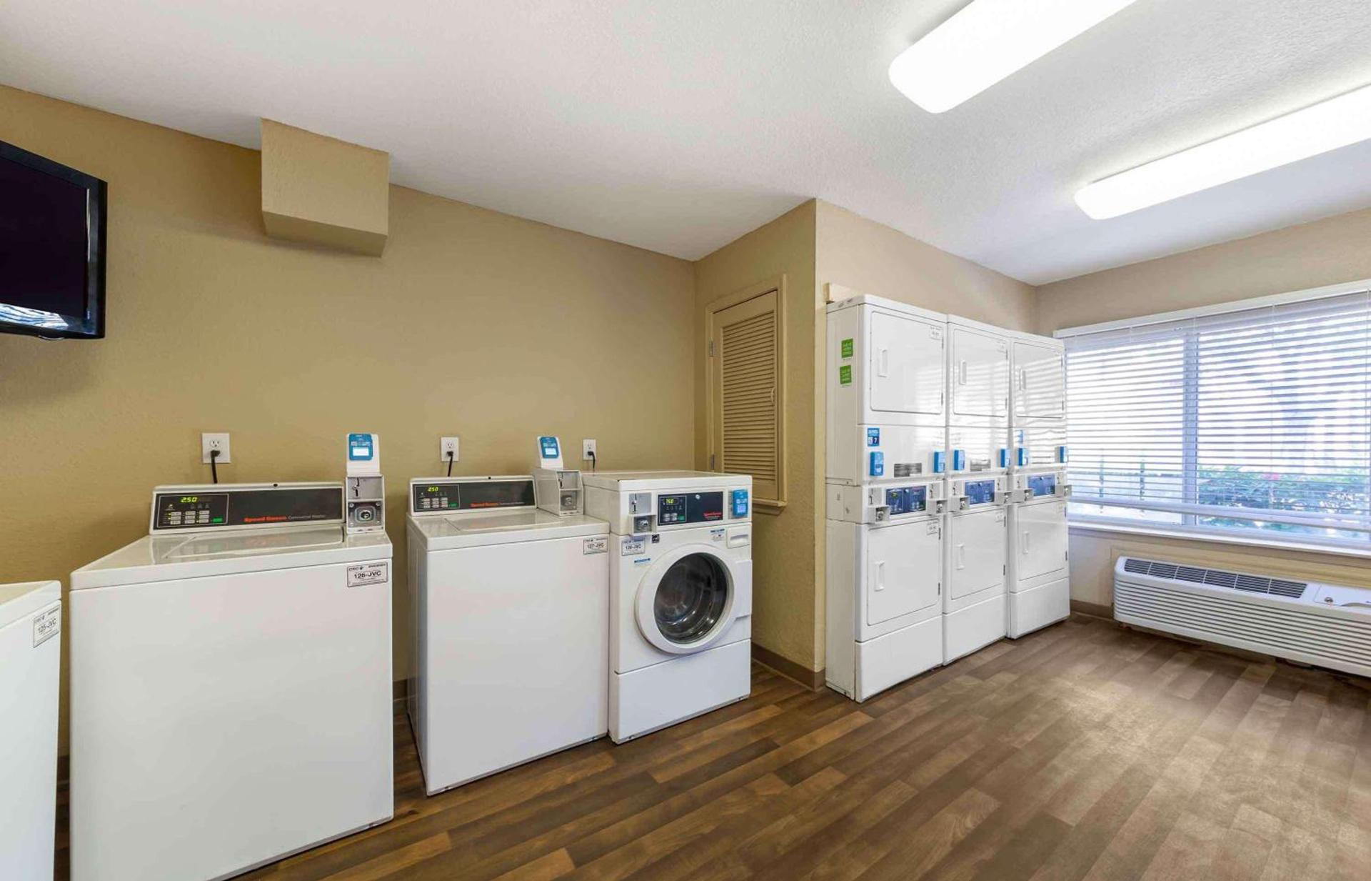 Extended Stay America Suites - Boca Raton - Commerce photo 25