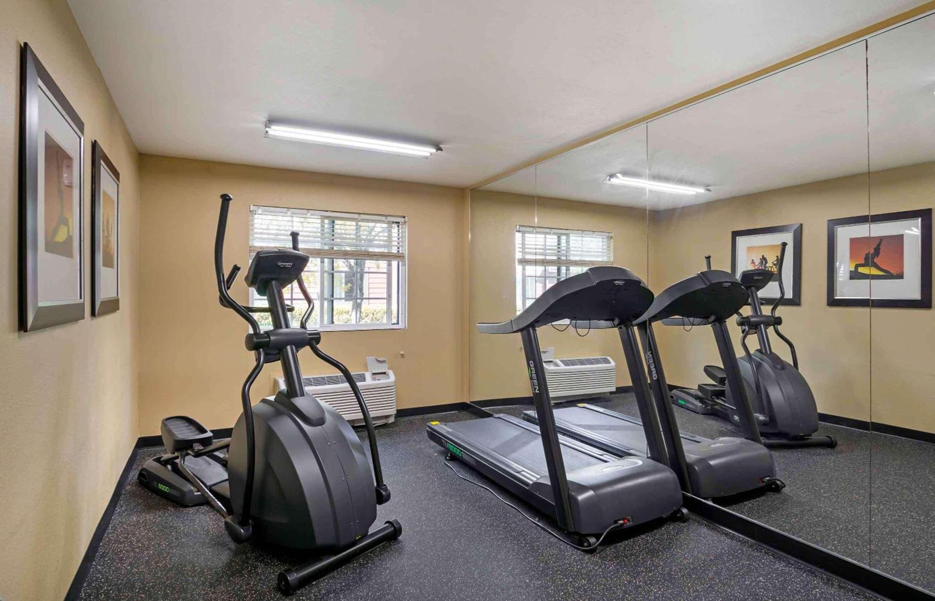 Extended Stay America Suites - Charleston - Airport photo 27