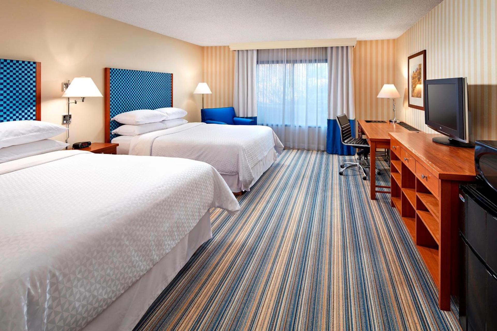 Four Points by Sheraton Bakersfield photo 6