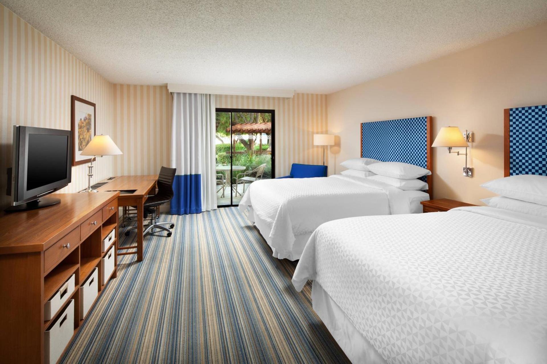 Four Points by Sheraton Bakersfield photo 7