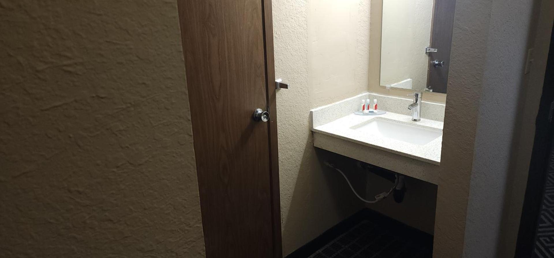 Motel 6 Concordia photo 17