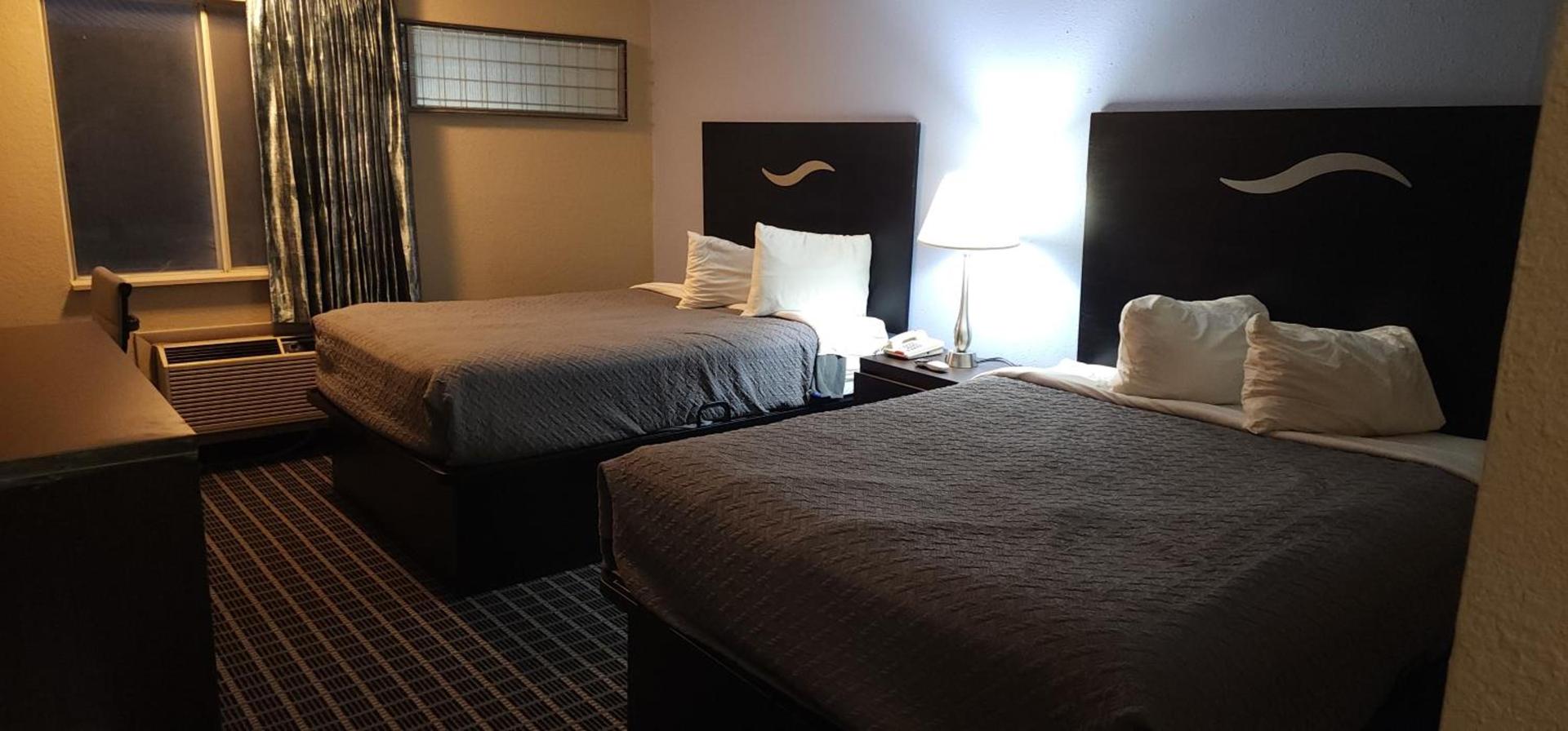 Motel 6 Concordia photo 18