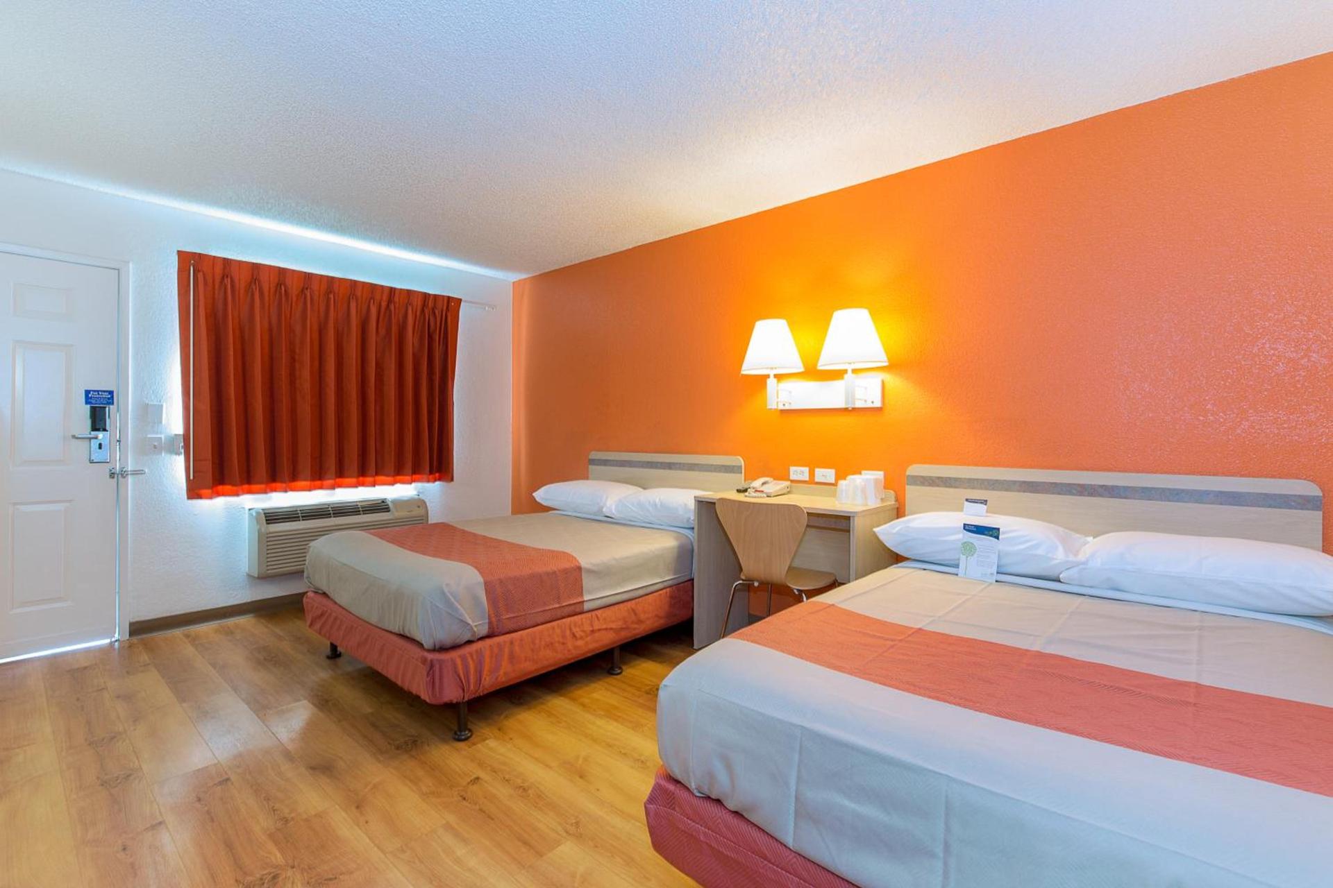 Motel 6 Hayward, CA- Silicon Valley Gateway photo 21