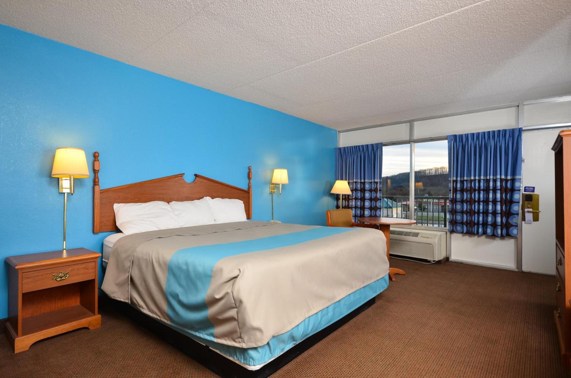 Motel 6-Pulaski, TN photo 32