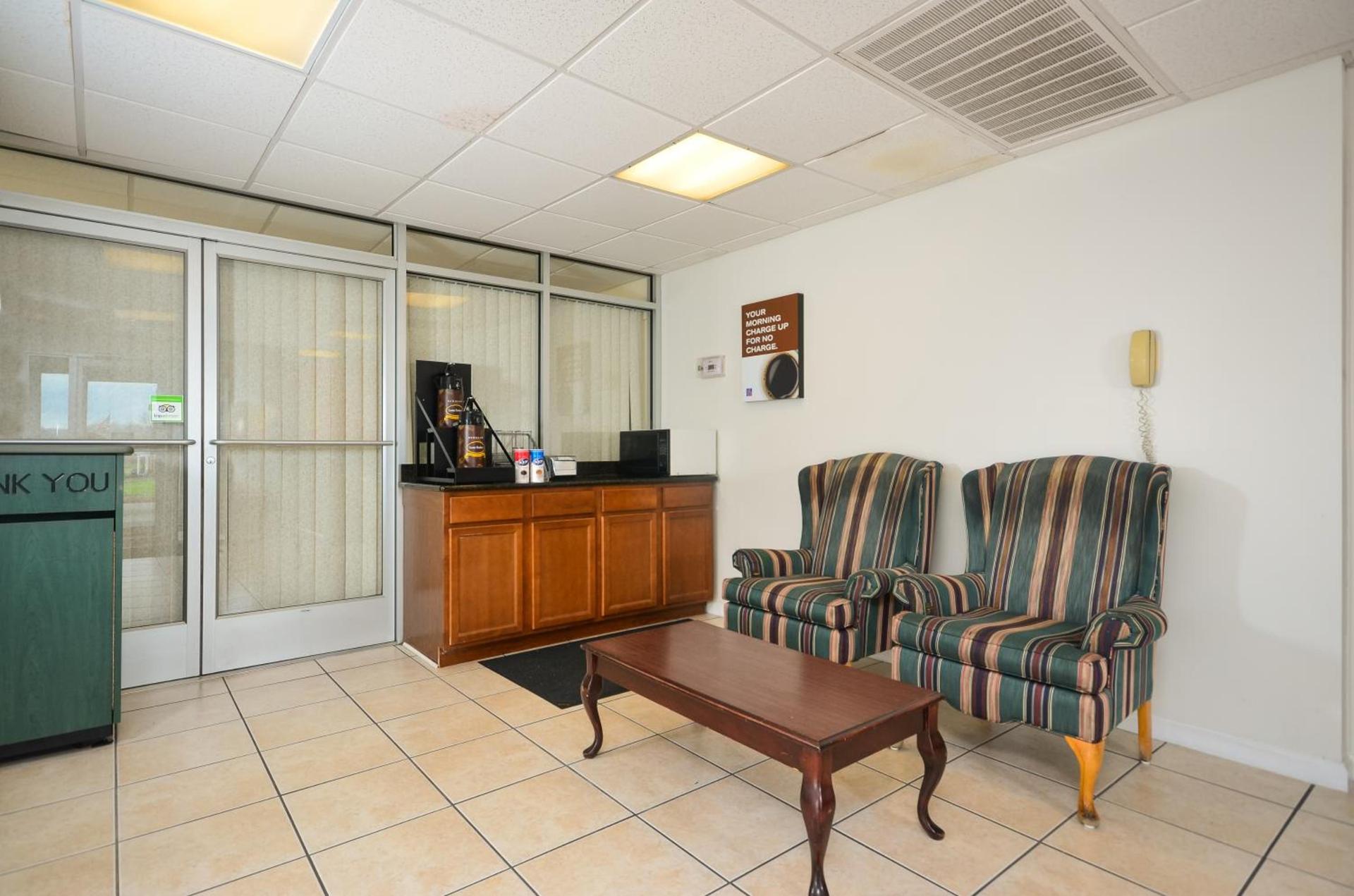 Motel 6-Pulaski, TN photo 37