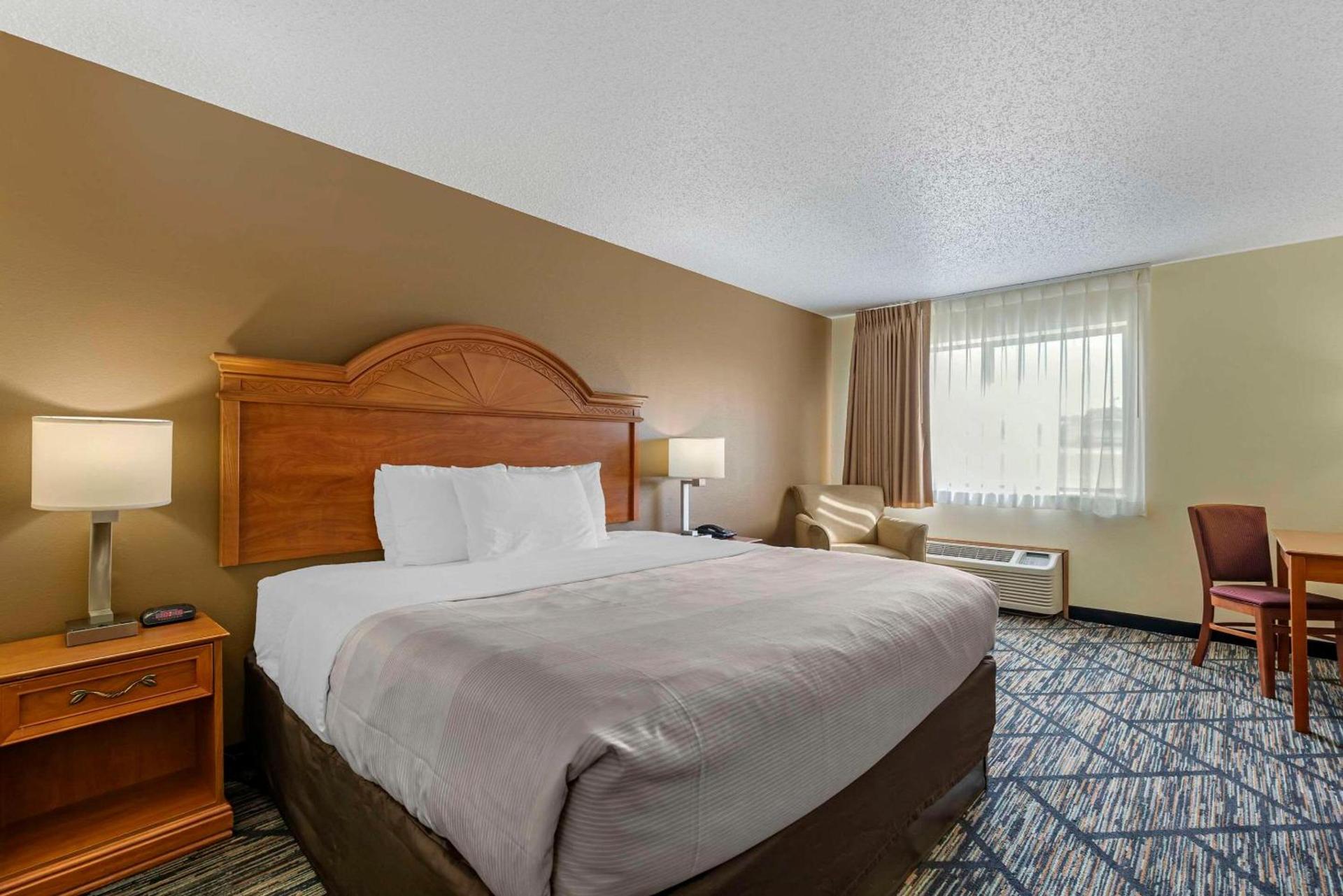 Quality Inn Indianola photo 14