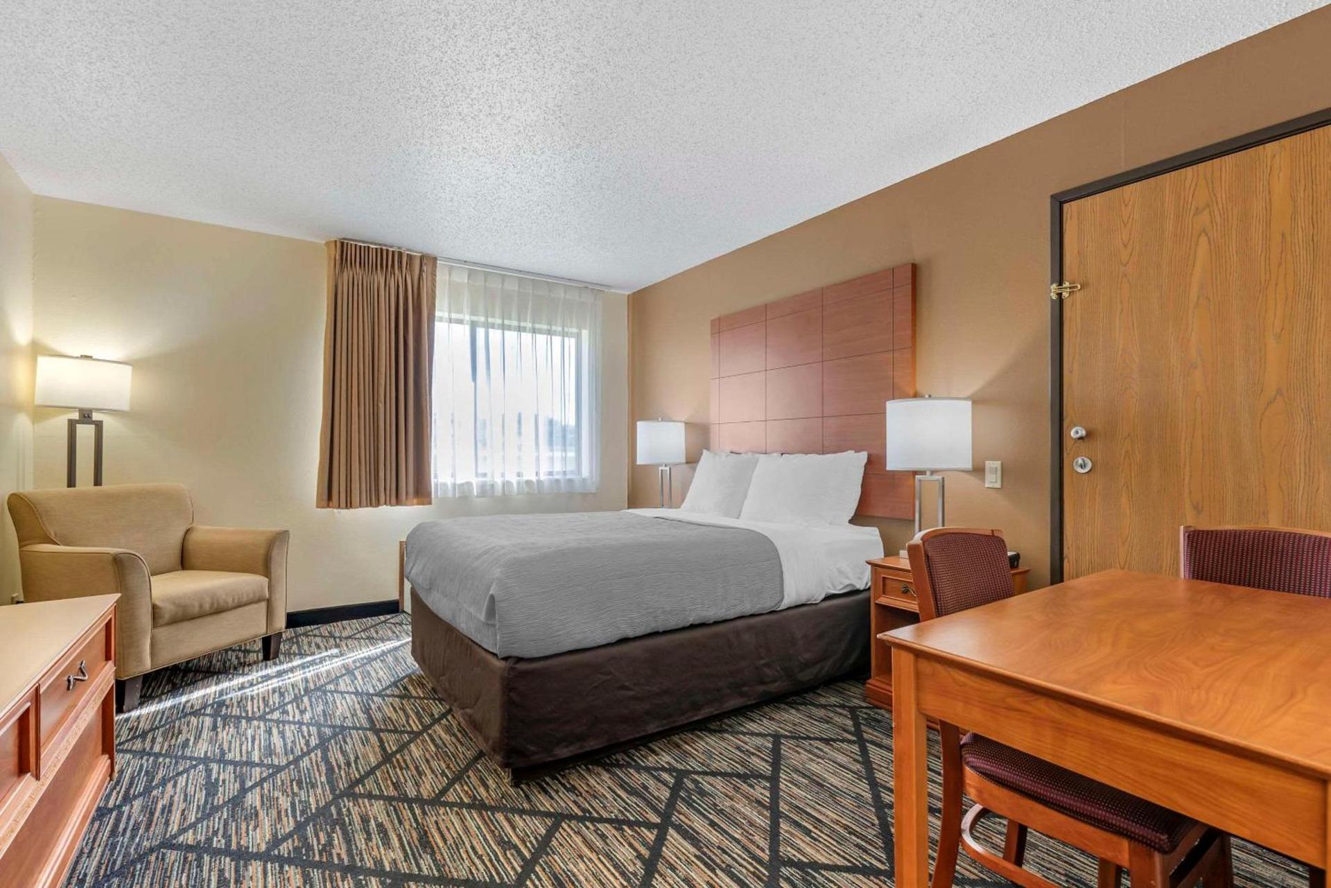 Quality Inn Indianola photo 20