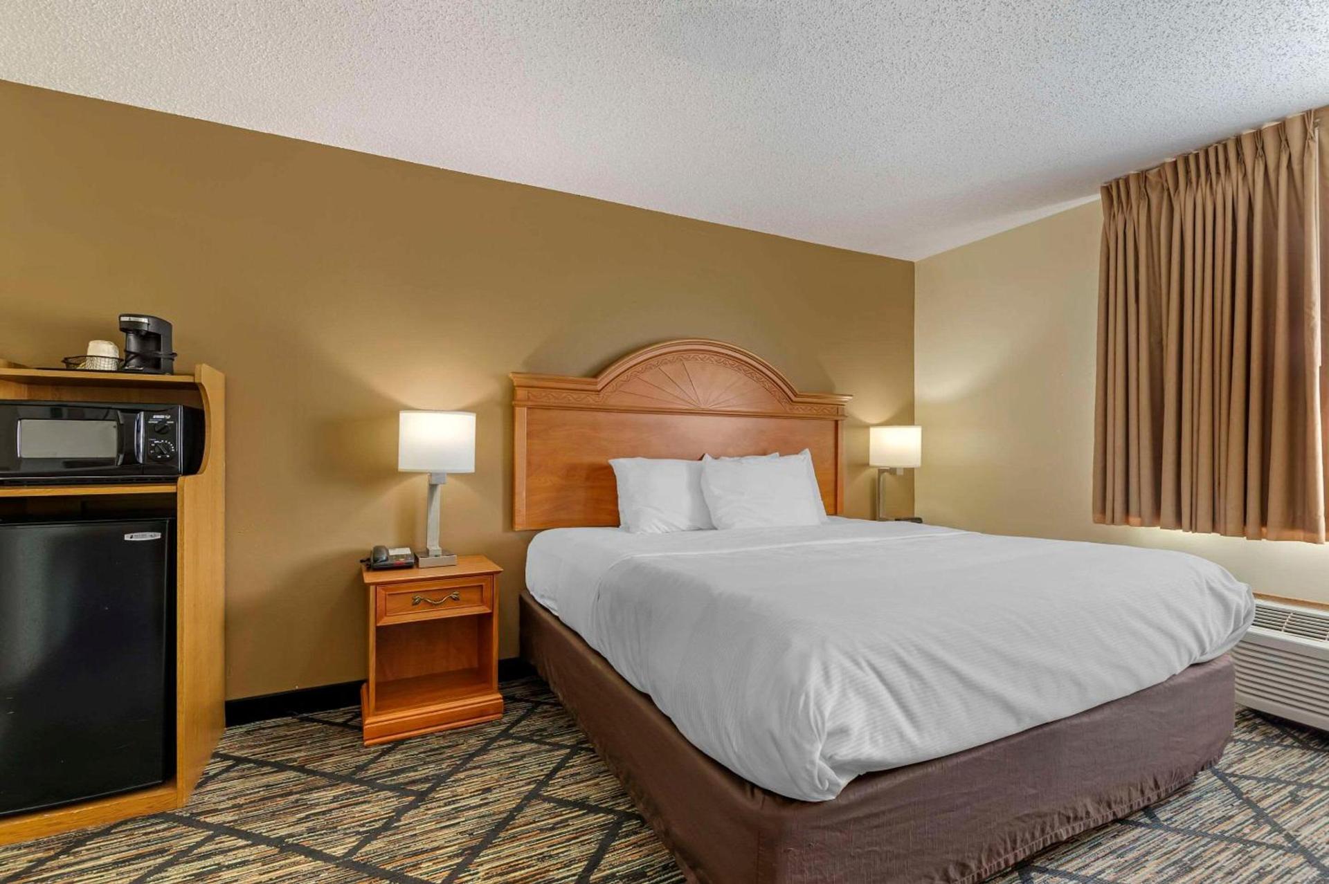 Quality Inn Indianola photo 26