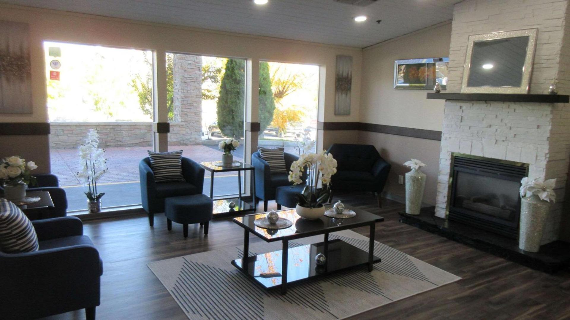 Clarion Pointe Wenatchee photo 5