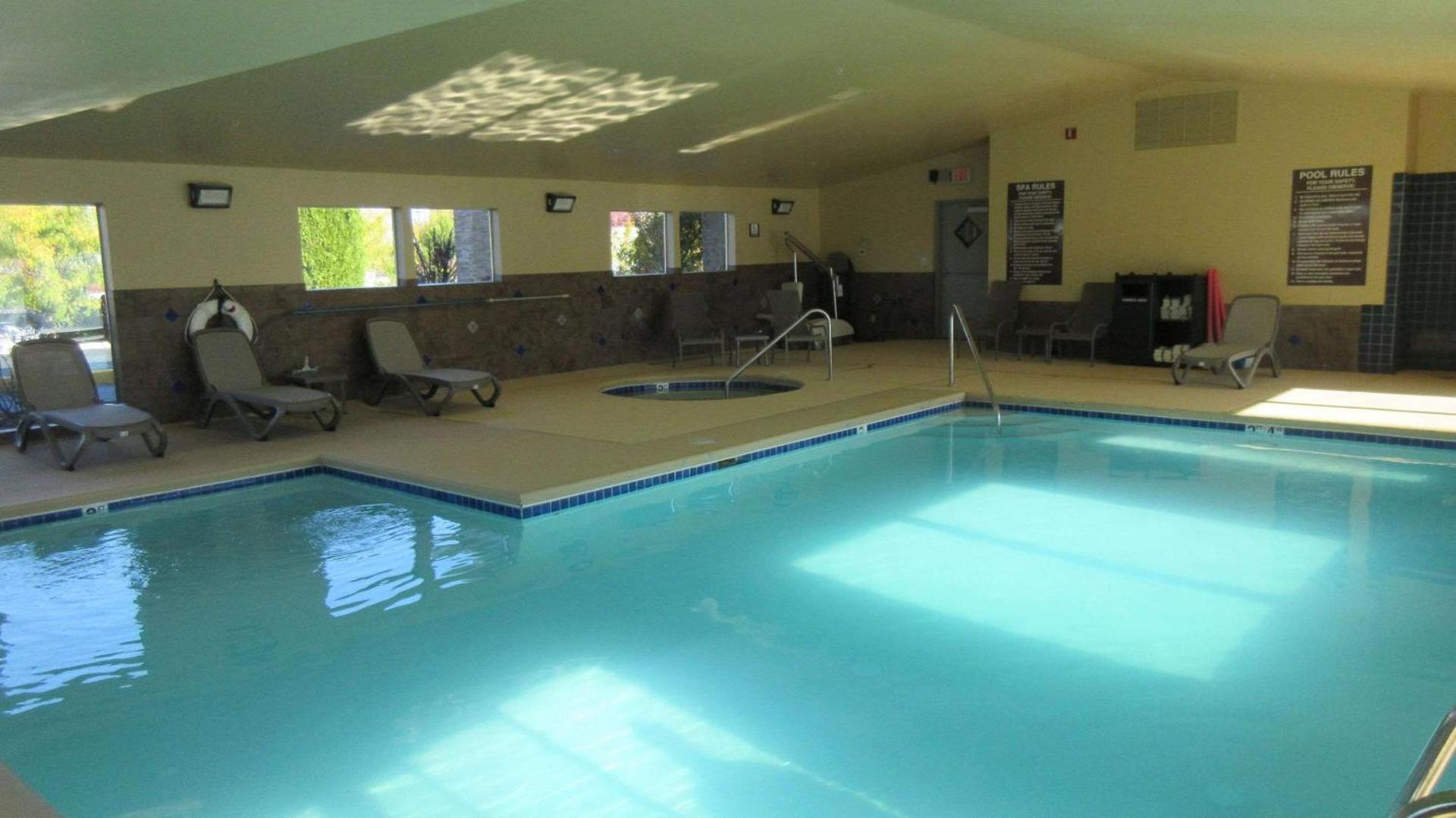 Clarion Pointe Wenatchee photo 17