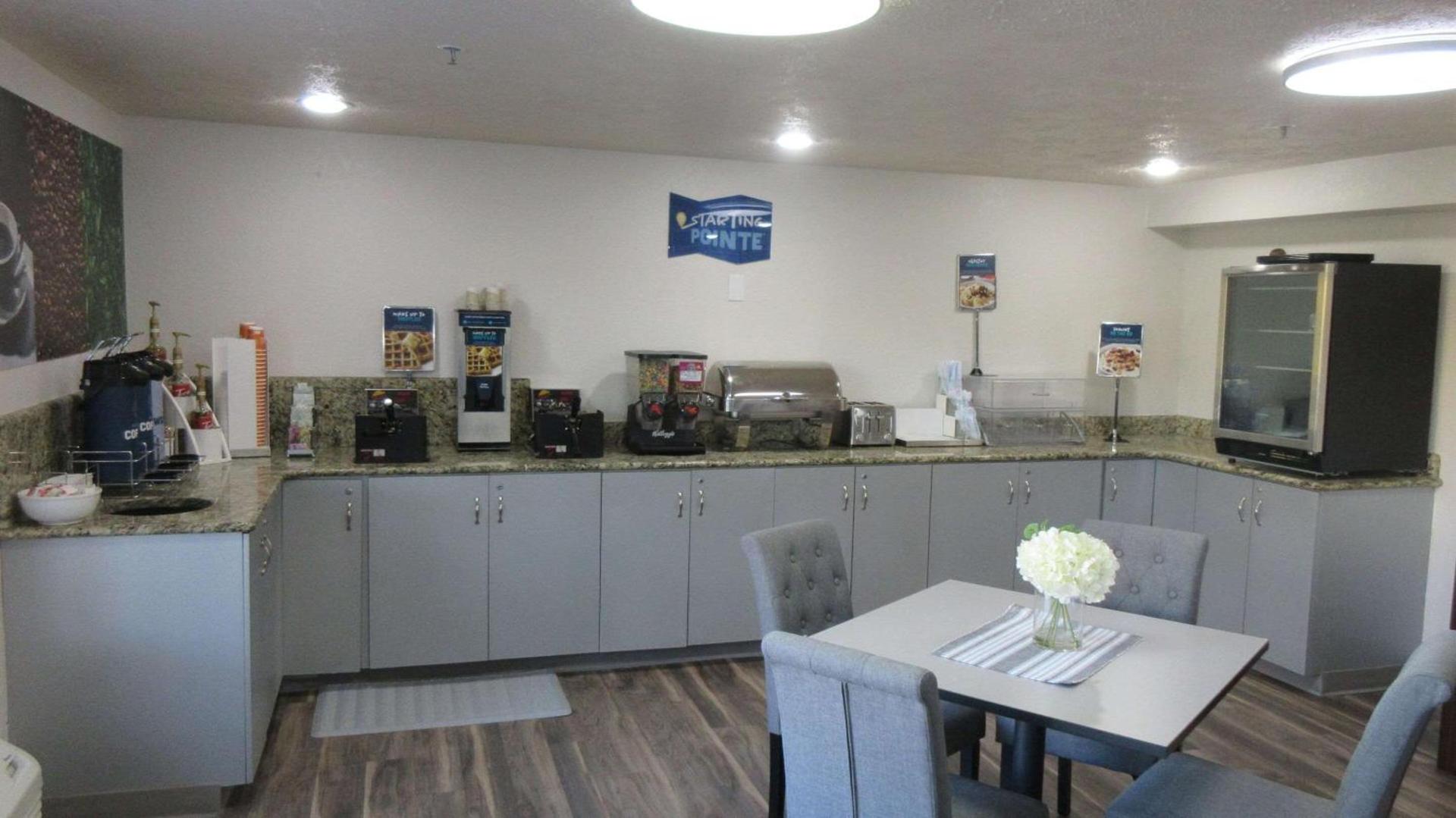 Clarion Pointe Wenatchee photo 22
