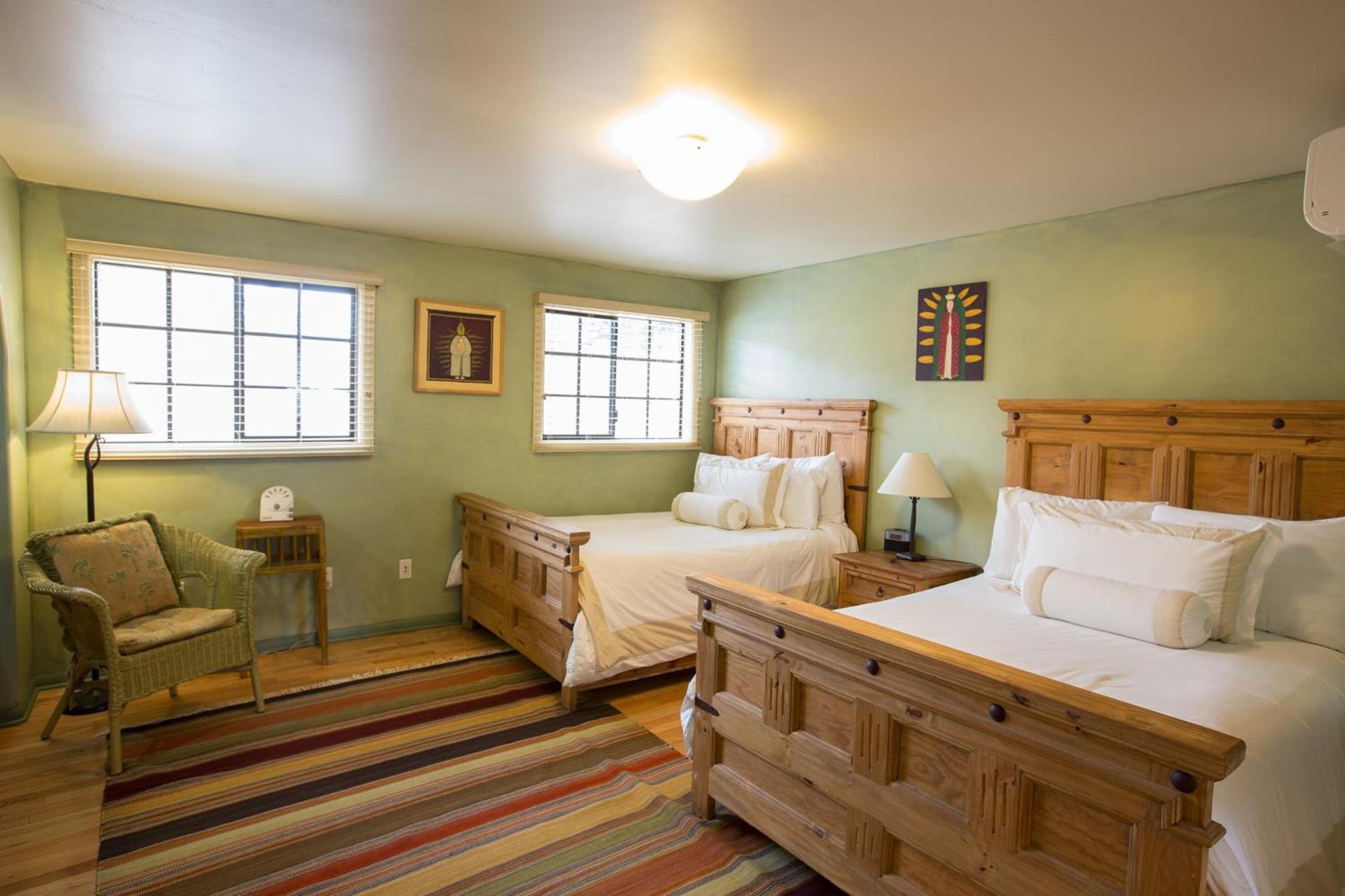 Blue Iguana Inn photo 26