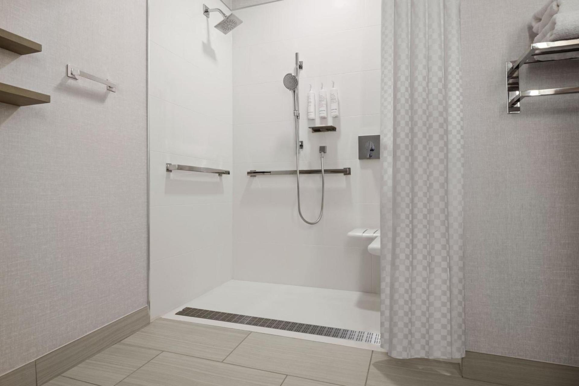 Marriott Saddle Brook photo 19