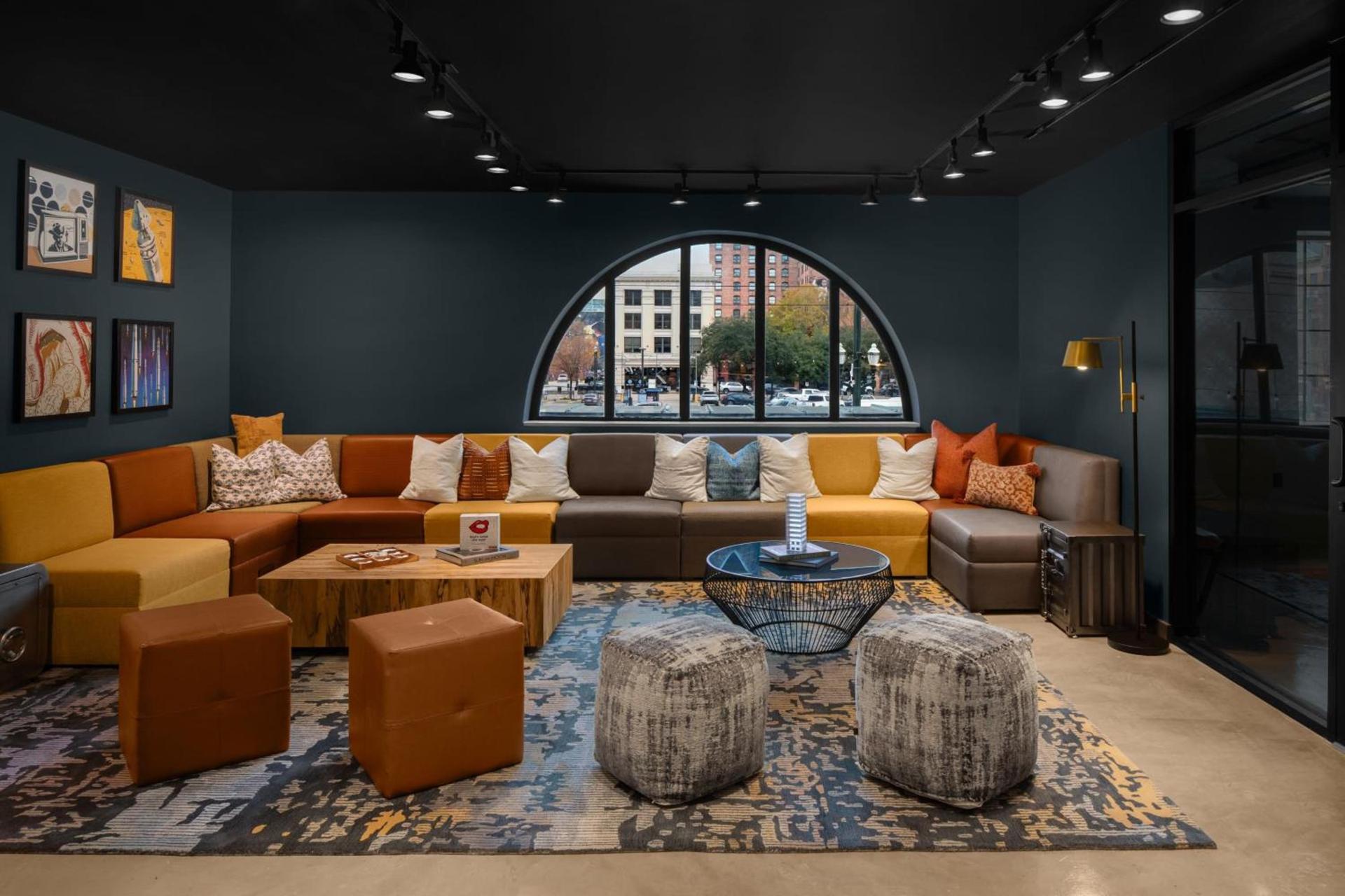 Moxy Houston Downtown photo 52
