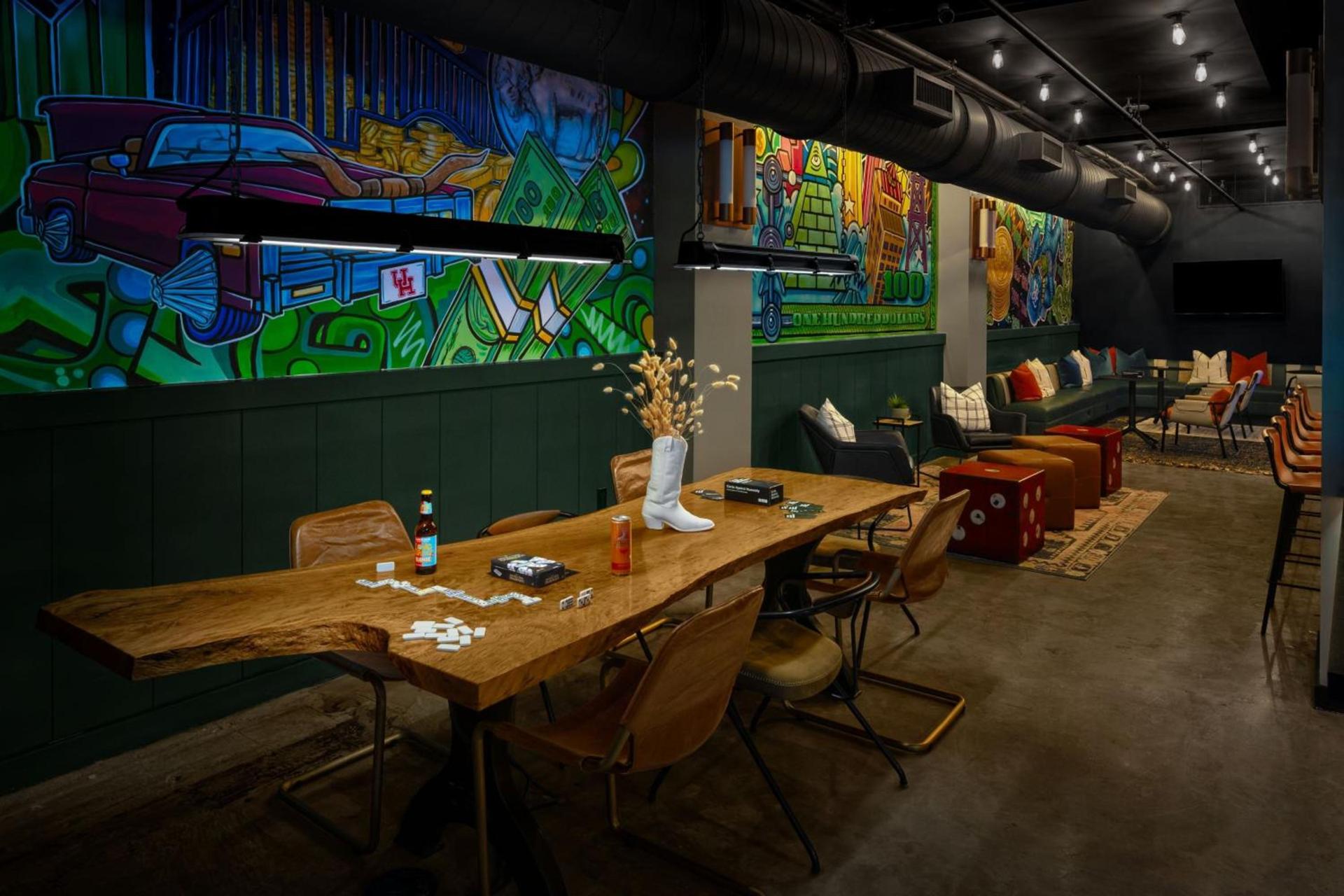 Moxy Houston Downtown photo 75