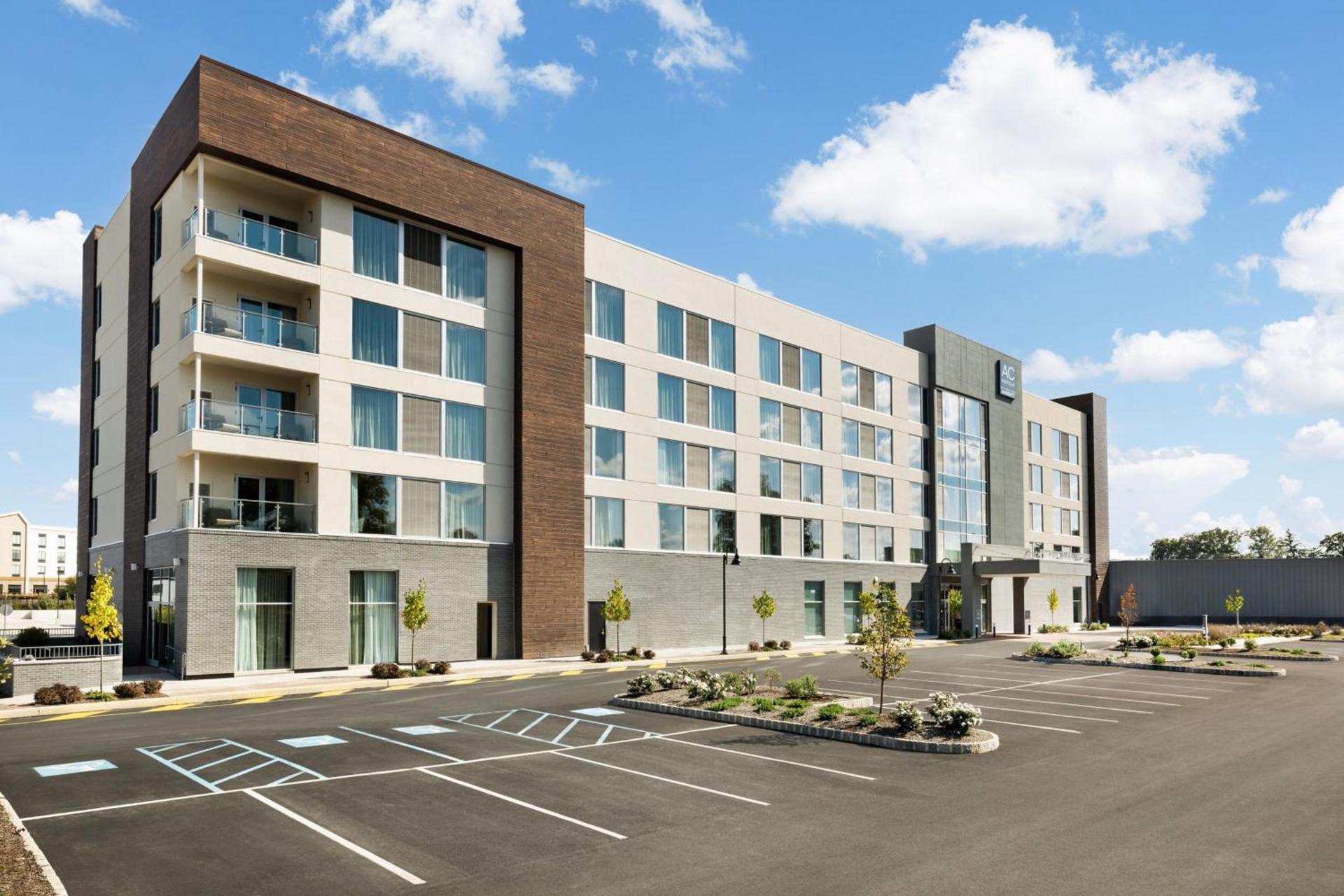 AC Hotel by Marriott Newtown Square photo 1