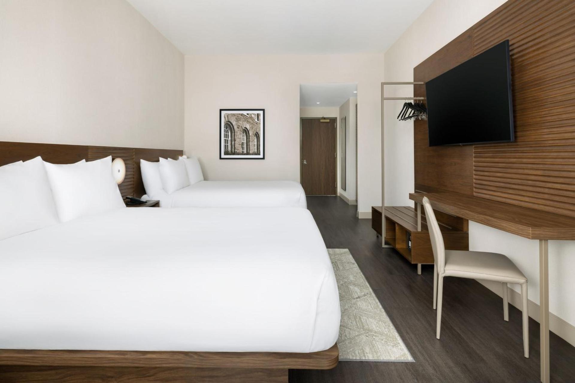 AC Hotel by Marriott Newtown Square photo 8