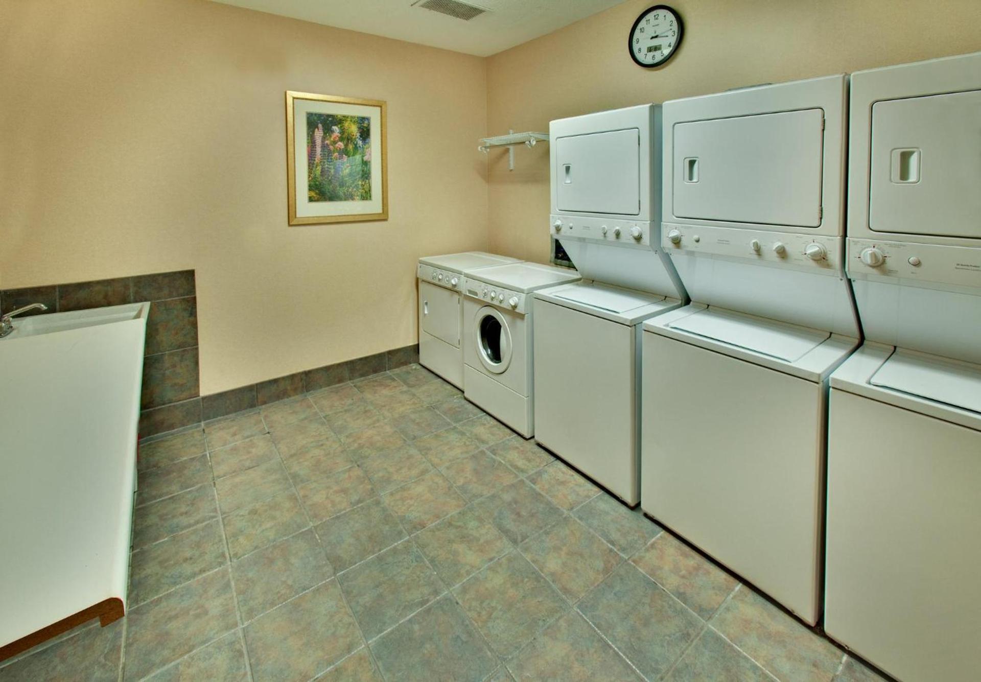 Staybridge Suites West Des Moines by IHG photo 95