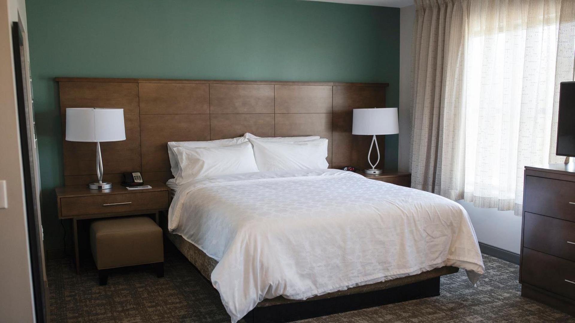 Staybridge Suites Auburn Hills by IHG photo 48