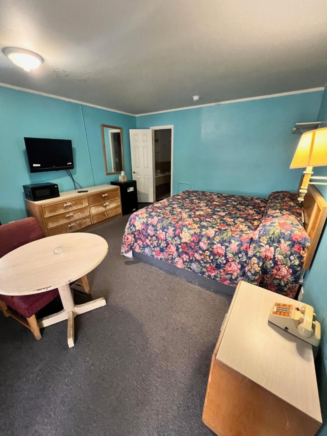 Budget Inn Jacksonville photo 6