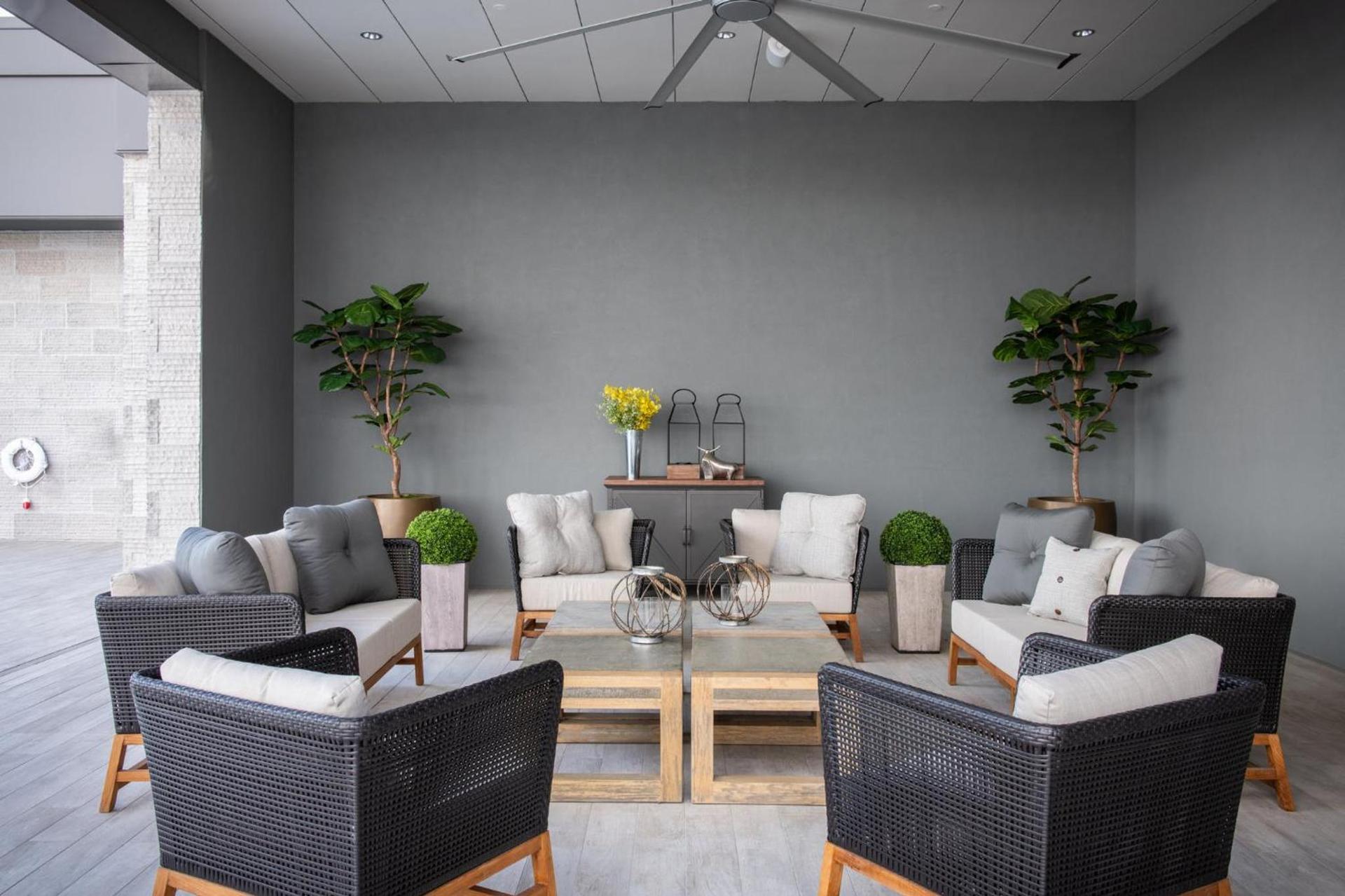 Holiday Inn & Suites Nashville Downtown - Broadway by IHG photo 29