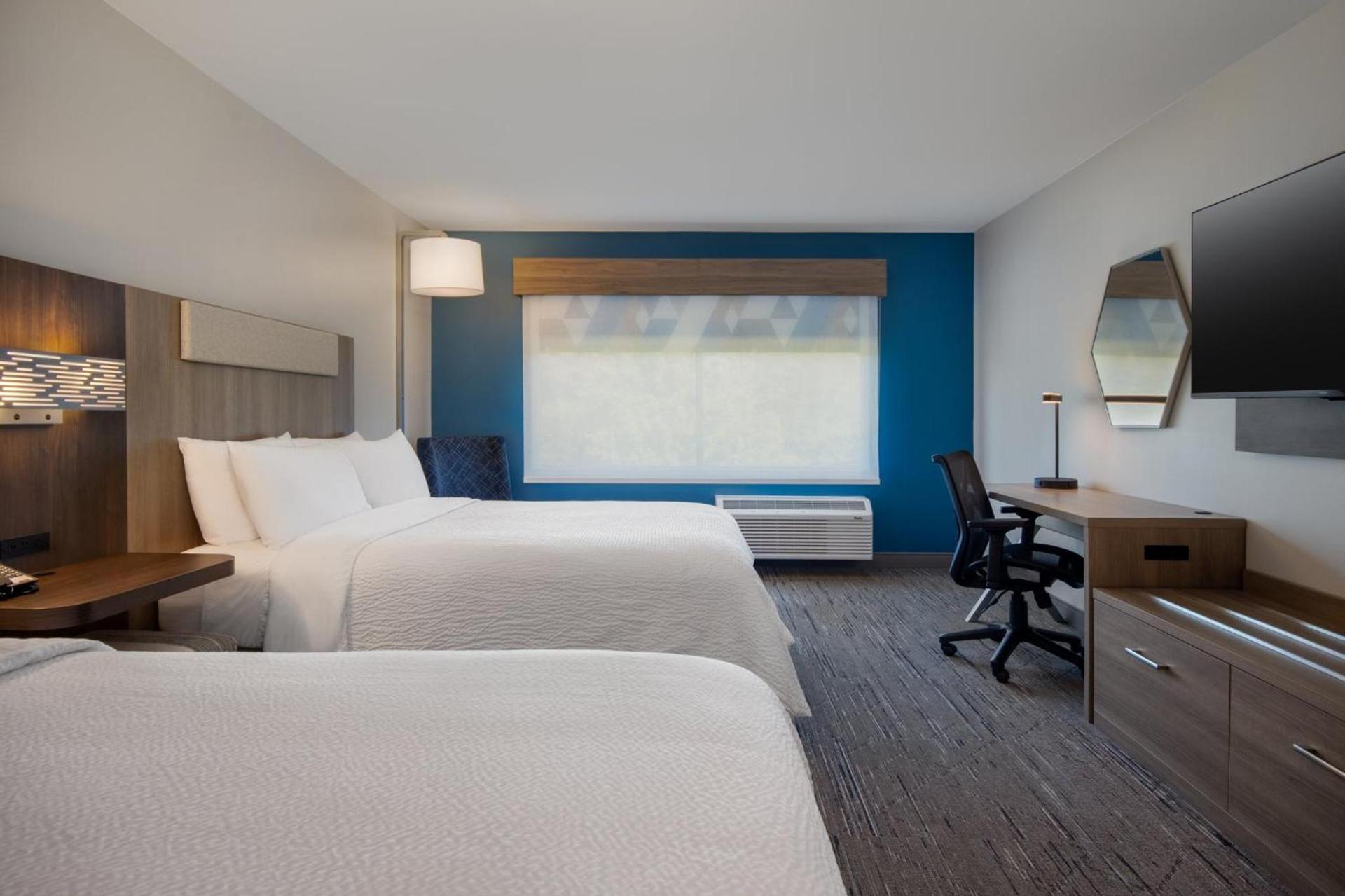Holiday Inn Express & Suites Muskegon - Grand Haven by IHG photo 48