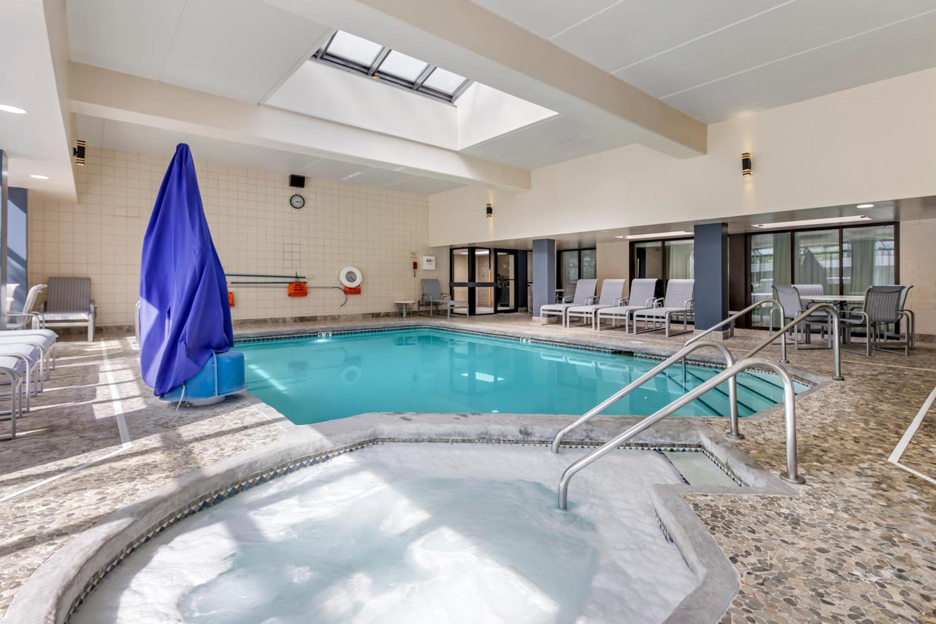 Best Western Plus InnTowner Madison photo 14